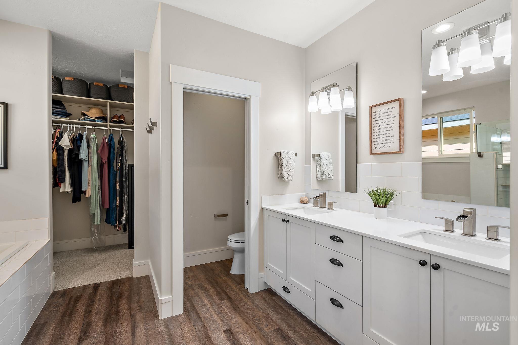 1234 E Lone Shore Dr, Eagle, Idaho 83616, 3 Bedrooms, 2.5 Bathrooms, Residential For Sale, Price $699,000, 98967401