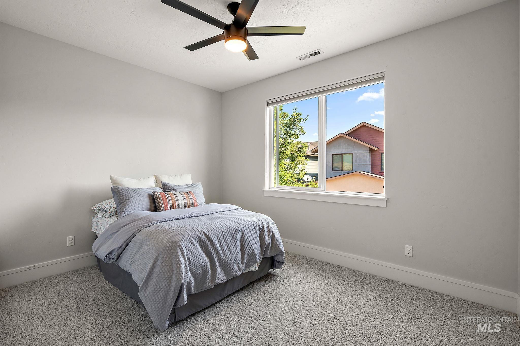 1234 E Lone Shore Dr, Eagle, Idaho 83616, 3 Bedrooms, 2.5 Bathrooms, Residential For Sale, Price $699,000, 98967401