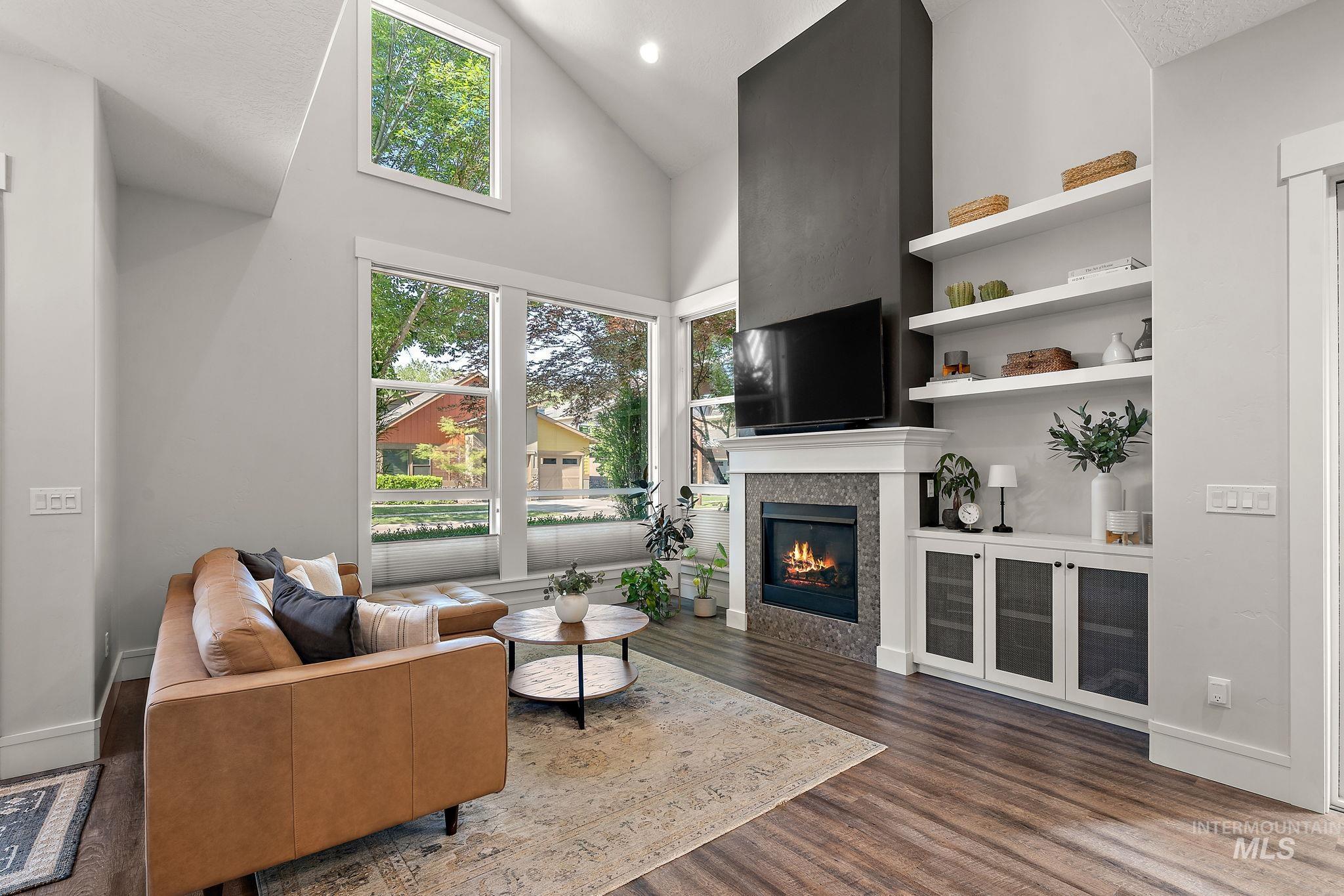 1234 E Lone Shore Dr, Eagle, Idaho 83616, 3 Bedrooms, 2.5 Bathrooms, Residential For Sale, Price $699,000, 98967401