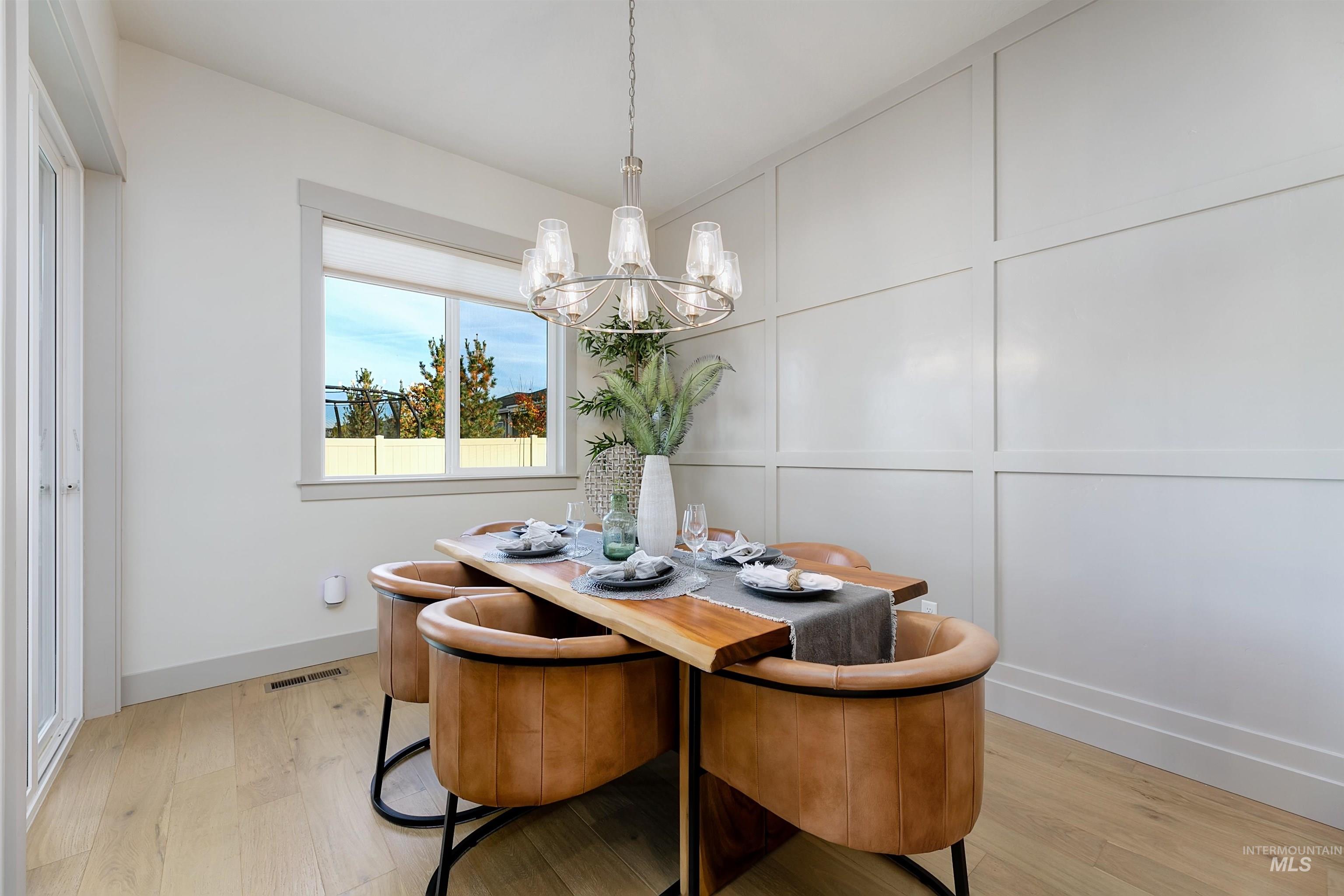 902 W Loretta St, Meridian, Idaho 83646, 3 Bedrooms, 2.5 Bathrooms, Residential For Sale, Price $759,900, 98967404