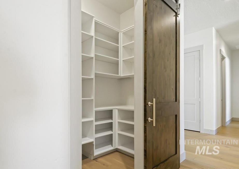 902 W Loretta St, Meridian, Idaho 83646, 3 Bedrooms, 2.5 Bathrooms, Residential For Sale, Price $759,900, 98967404