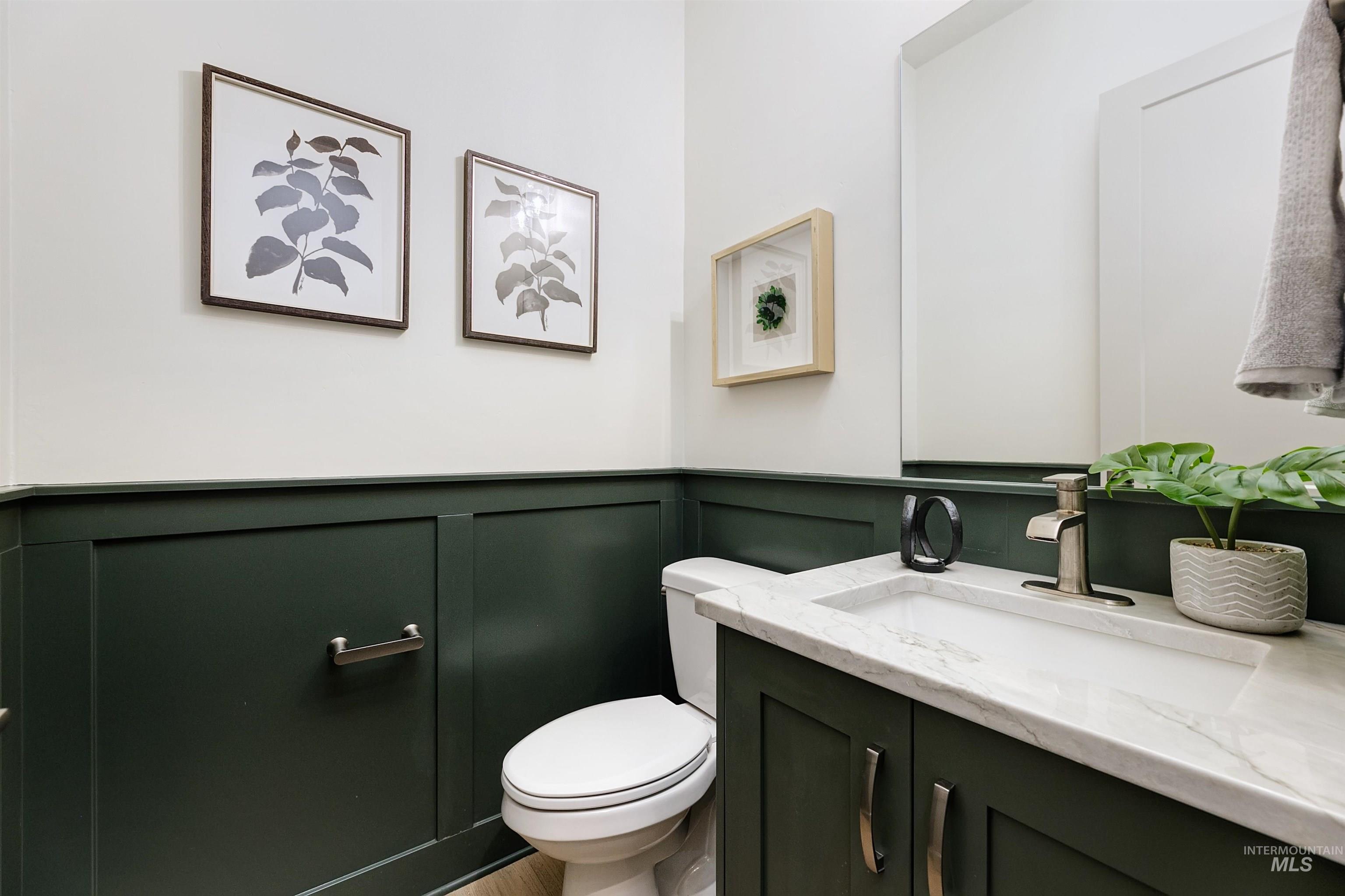 902 W Loretta St, Meridian, Idaho 83646, 3 Bedrooms, 2.5 Bathrooms, Residential For Sale, Price $759,900, 98967404