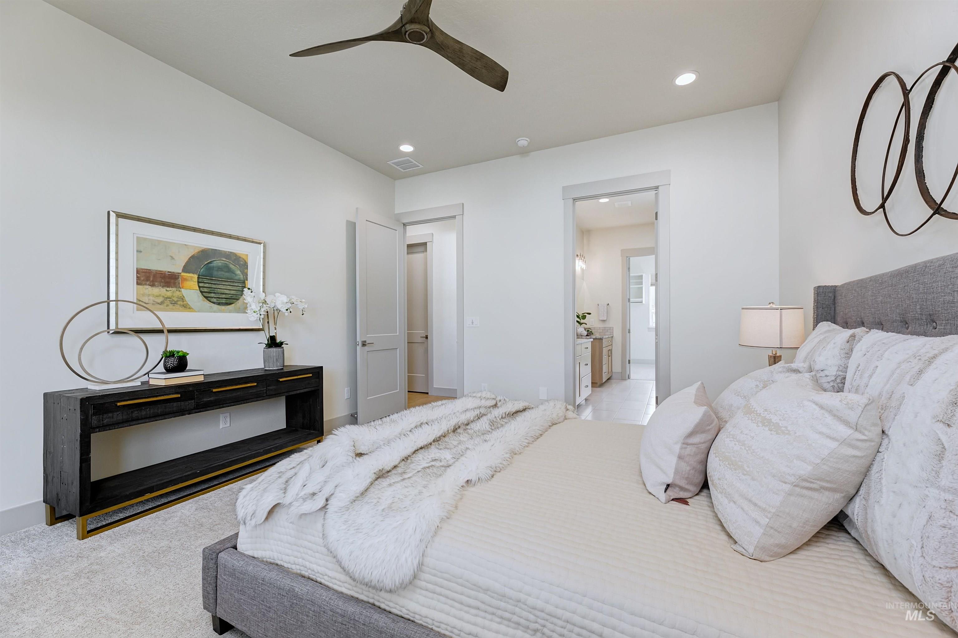 902 W Loretta St, Meridian, Idaho 83646, 3 Bedrooms, 2.5 Bathrooms, Residential For Sale, Price $759,900, 98967404