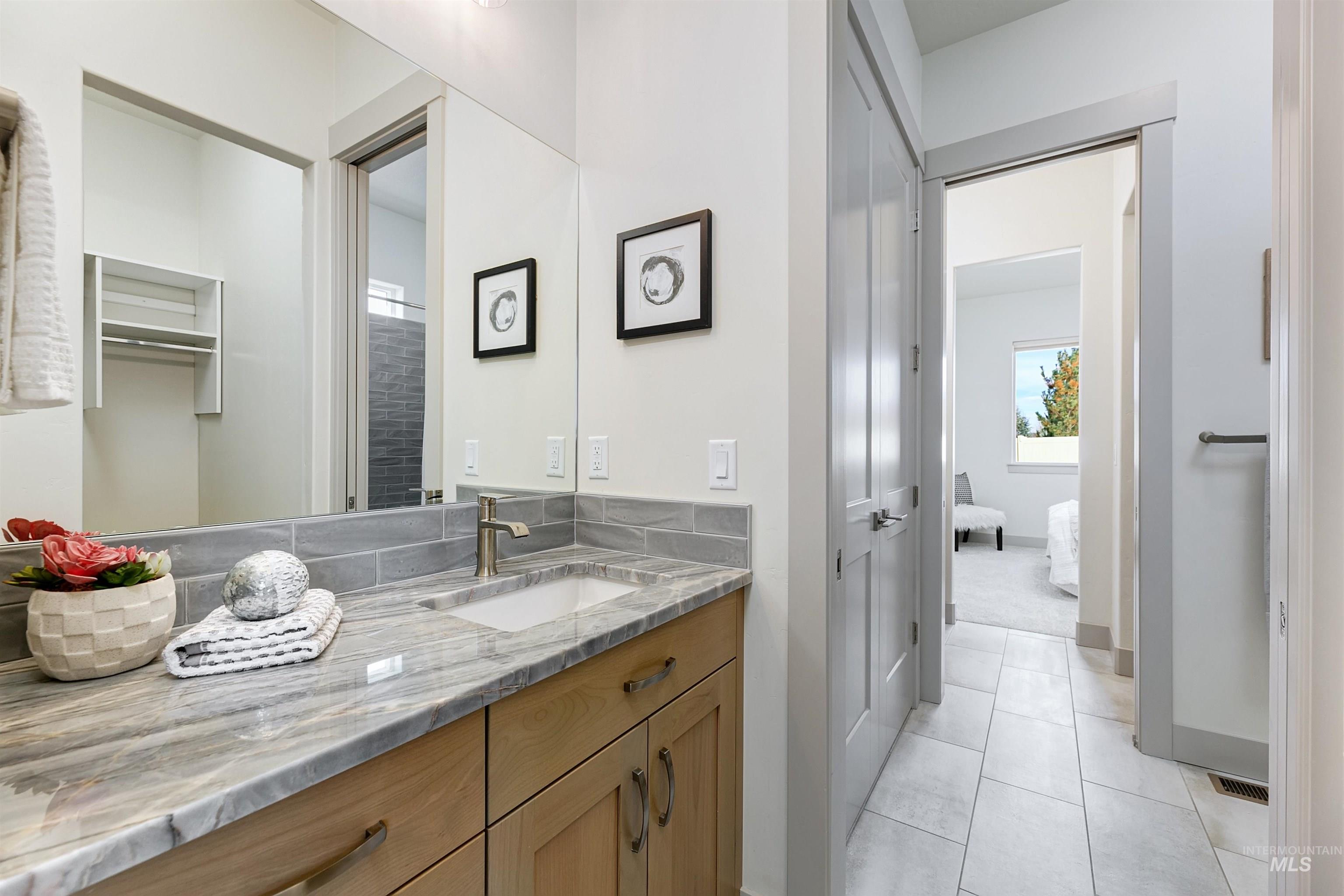 902 W Loretta St, Meridian, Idaho 83646, 3 Bedrooms, 2.5 Bathrooms, Residential For Sale, Price $759,900, 98967404