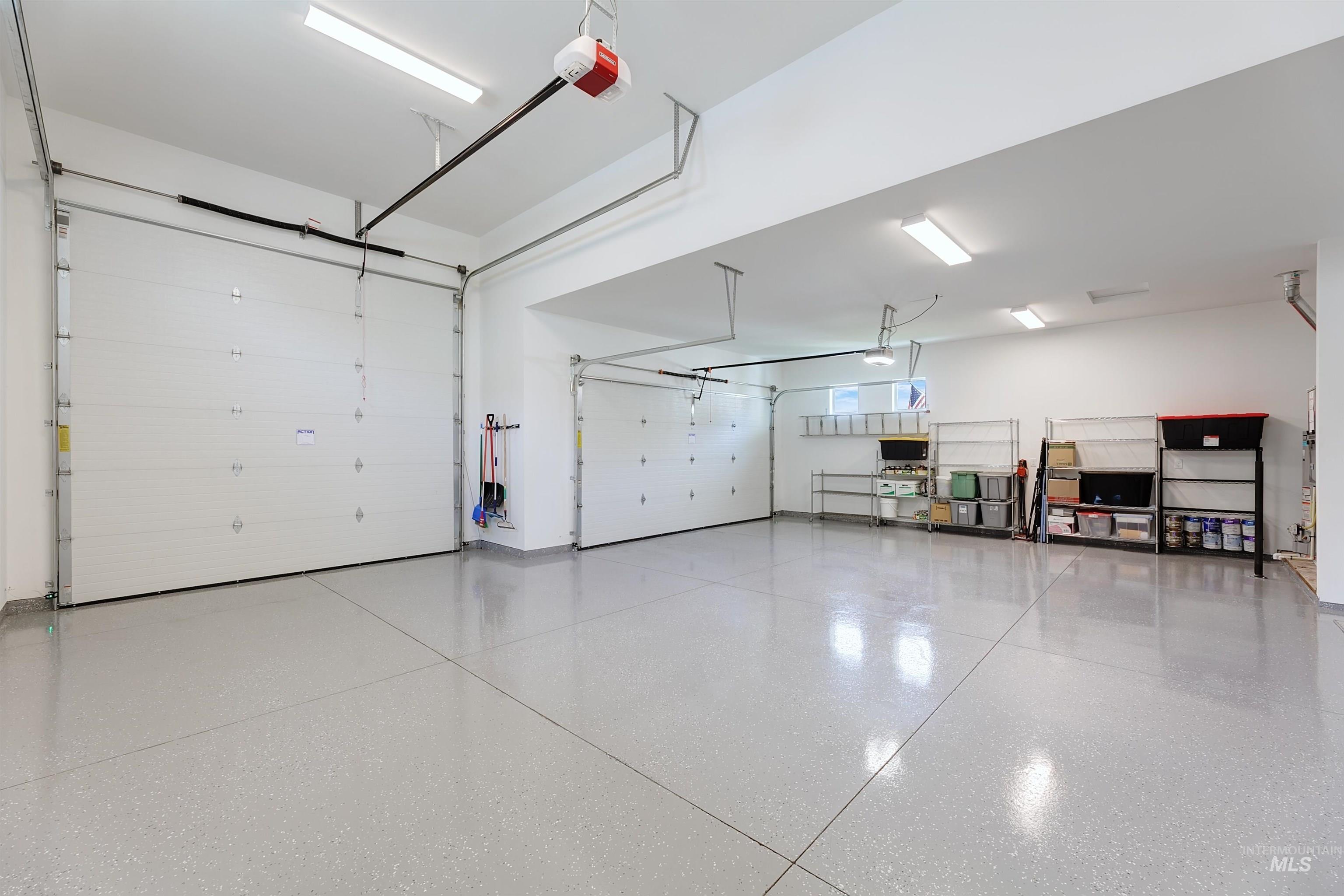 902 W Loretta St, Meridian, Idaho 83646, 3 Bedrooms, 2.5 Bathrooms, Residential For Sale, Price $759,900, 98967404