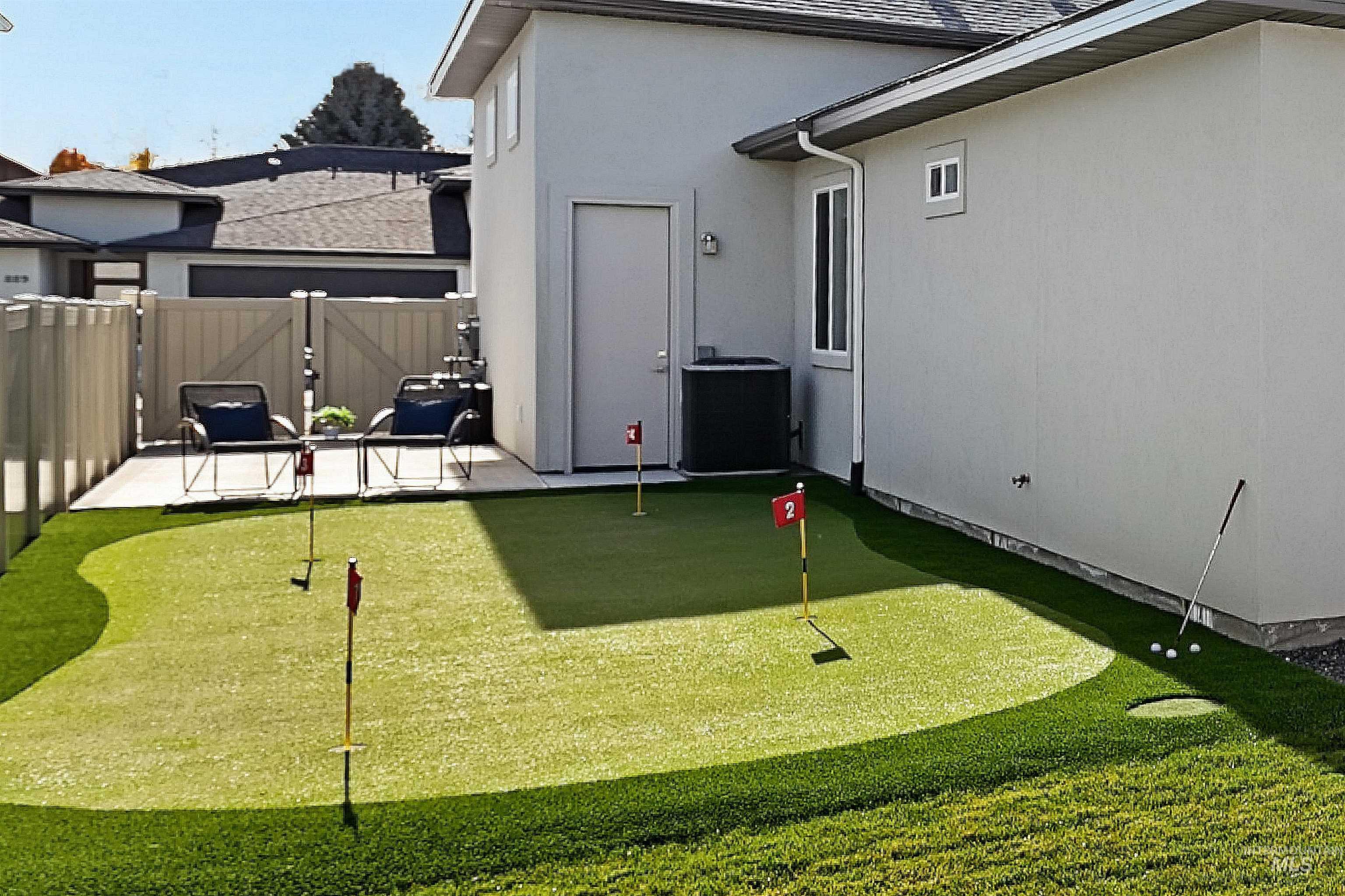 902 W Loretta St, Meridian, Idaho 83646, 3 Bedrooms, 2.5 Bathrooms, Residential For Sale, Price $759,900, 98967404