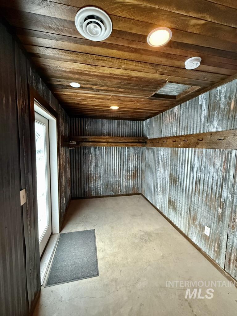 505 5th Ave, Nezperce, Idaho 83543, Business/Commercial For Sale, Price $192,000, 98967405