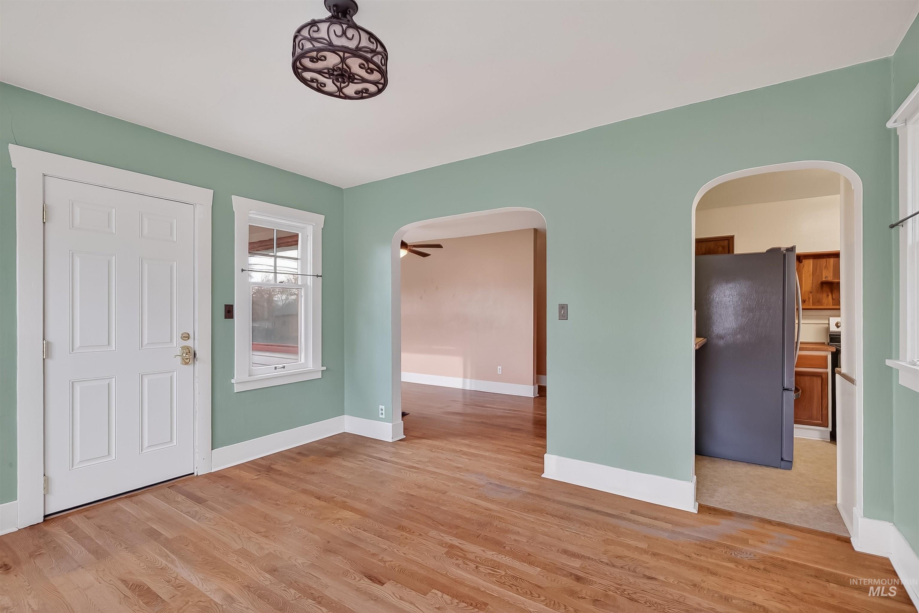 727 3rd Street, Lewiston, Idaho 83501, 3 Bedrooms, 2 Bathrooms, Residential For Sale, Price $325,000, 98967409