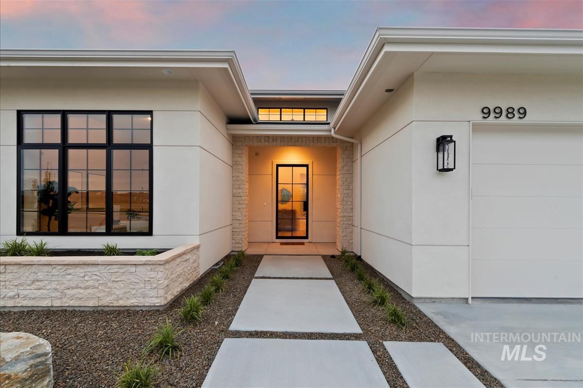 9989 W Bouvardia St, Star, Idaho 83669, 4 Bedrooms, 3.5 Bathrooms, Residential For Sale, Price $1,064,900, 98967413