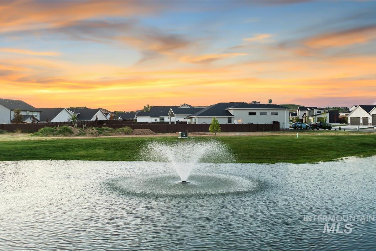 9989 W Bouvardia St, Star, Idaho 83669, 4 Bedrooms, 3.5 Bathrooms, Residential For Sale, Price $1,064,900, 98967413