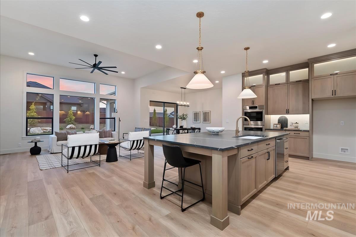 9989 W Bouvardia St, Star, Idaho 83669, 4 Bedrooms, 3.5 Bathrooms, Residential For Sale, Price $1,064,900, 98967413