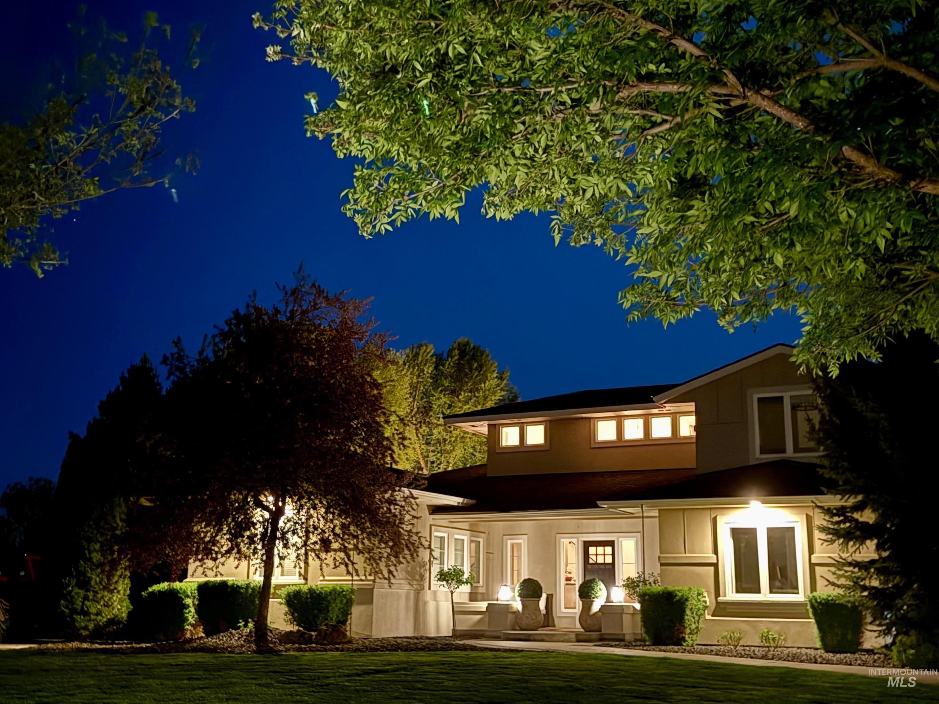 3811 W Miners Farm Ct., Boise, Idaho 83714, 5 Bedrooms, 3.5 Bathrooms, Residential For Sale, Price $1,899,000, 98967415