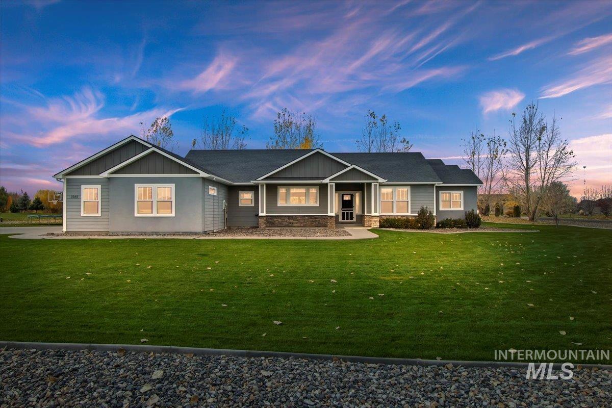 3989 N 3620 E, Kimberly, Idaho 83341-5053, 4 Bedrooms, 2.5 Bathrooms, Residential For Sale, Price $729,900, 98967416