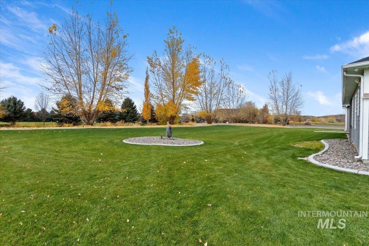 3989 N 3620 E, Kimberly, Idaho 83341-5053, 4 Bedrooms, 2.5 Bathrooms, Residential For Sale, Price $729,900, 98967416