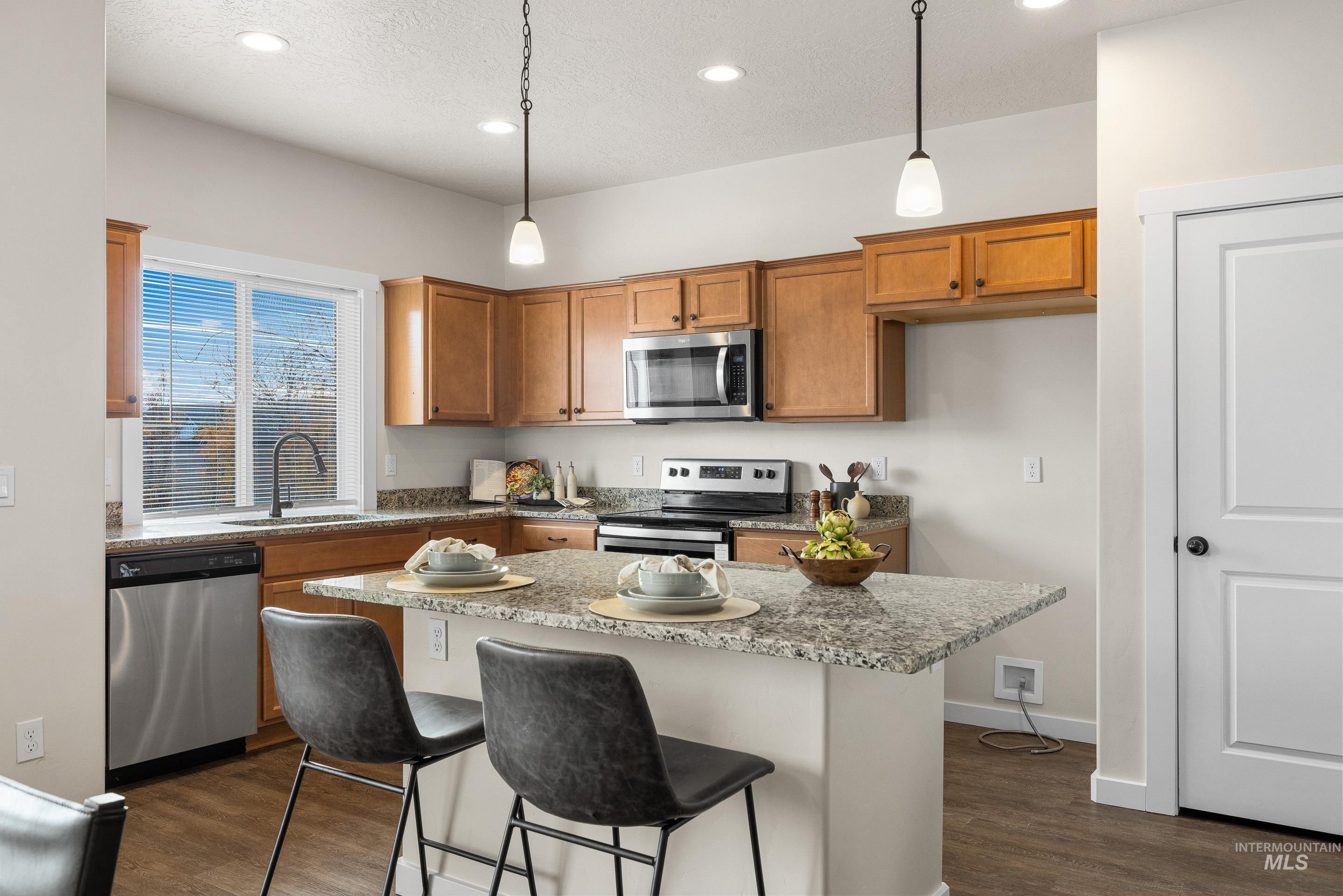 5685 W Song Sparrow St, Boise, Idaho 83714, 3 Bedrooms, 2 Bathrooms, Residential For Sale, Price $460,000, 98967422