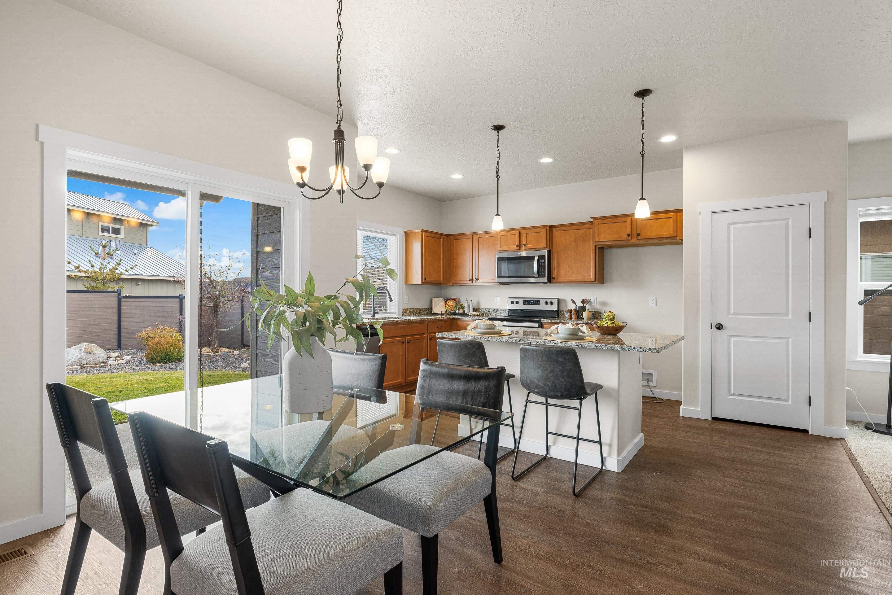 5685 W Song Sparrow St, Boise, Idaho 83714, 3 Bedrooms, 2 Bathrooms, Residential For Sale, Price $460,000, 98967422