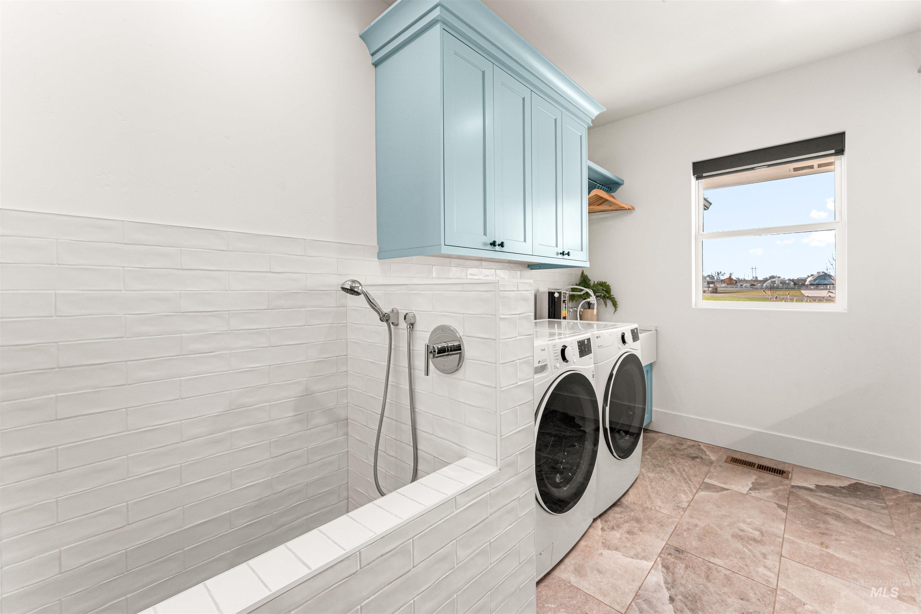 12334 Rivendell Ct., Nampa, Idaho 83686, 3 Bedrooms, 3.5 Bathrooms, Residential For Sale, Price $1,385,000, 98967433