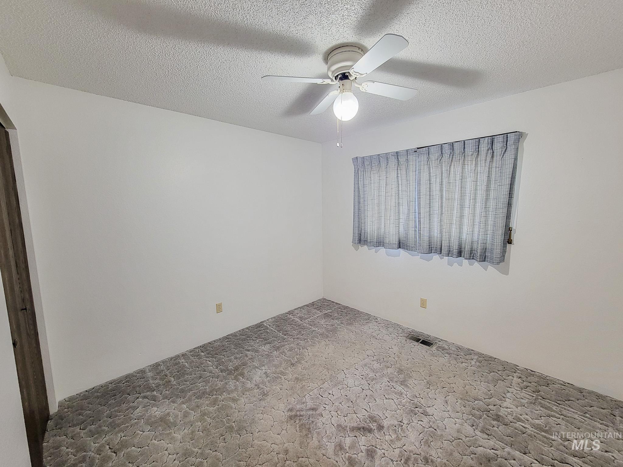 1815 Powers Drive, Lewiston, Idaho 83501, 4 Bedrooms, 2 Bathrooms, Residential For Sale, Price $432,500, 98967436