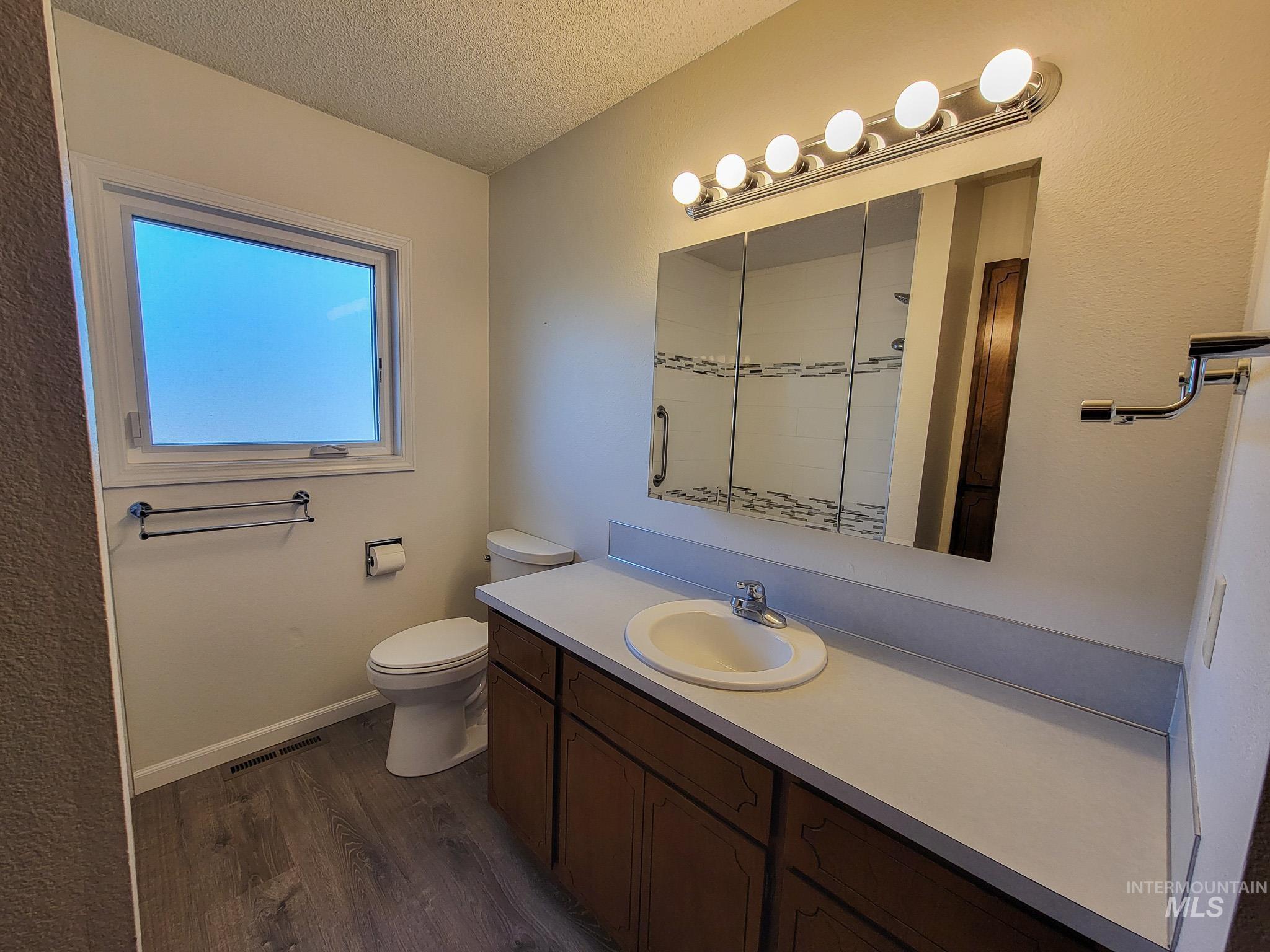 1815 Powers Drive, Lewiston, Idaho 83501, 4 Bedrooms, 2 Bathrooms, Residential For Sale, Price $432,500, 98967436