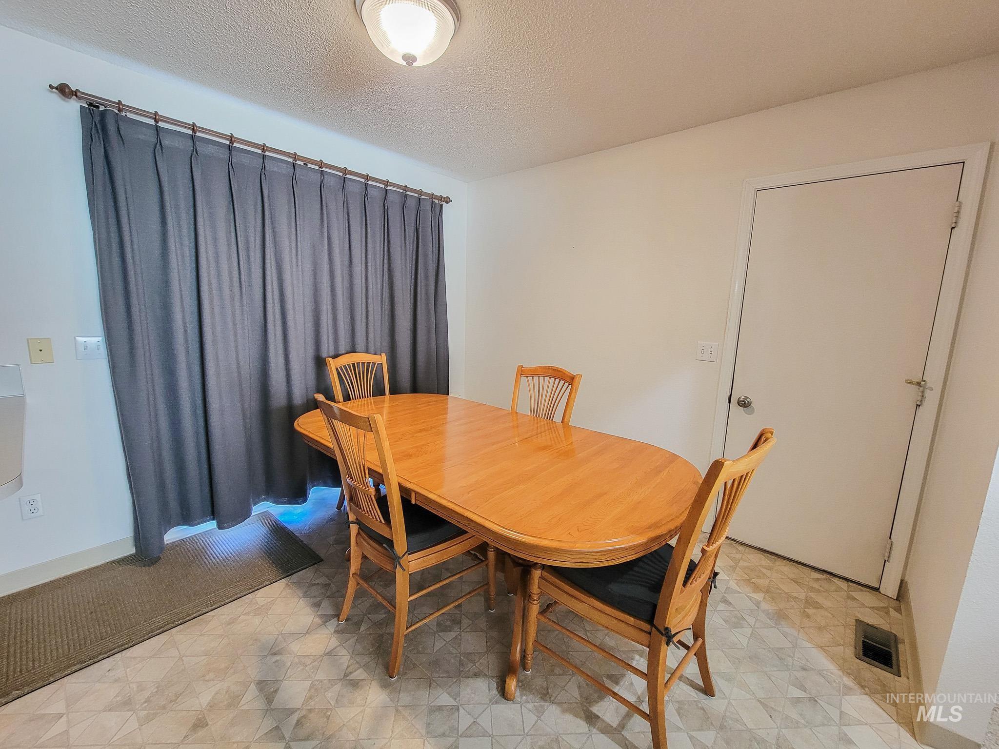 1815 Powers Drive, Lewiston, Idaho 83501, 4 Bedrooms, 2 Bathrooms, Residential For Sale, Price $432,500, 98967436