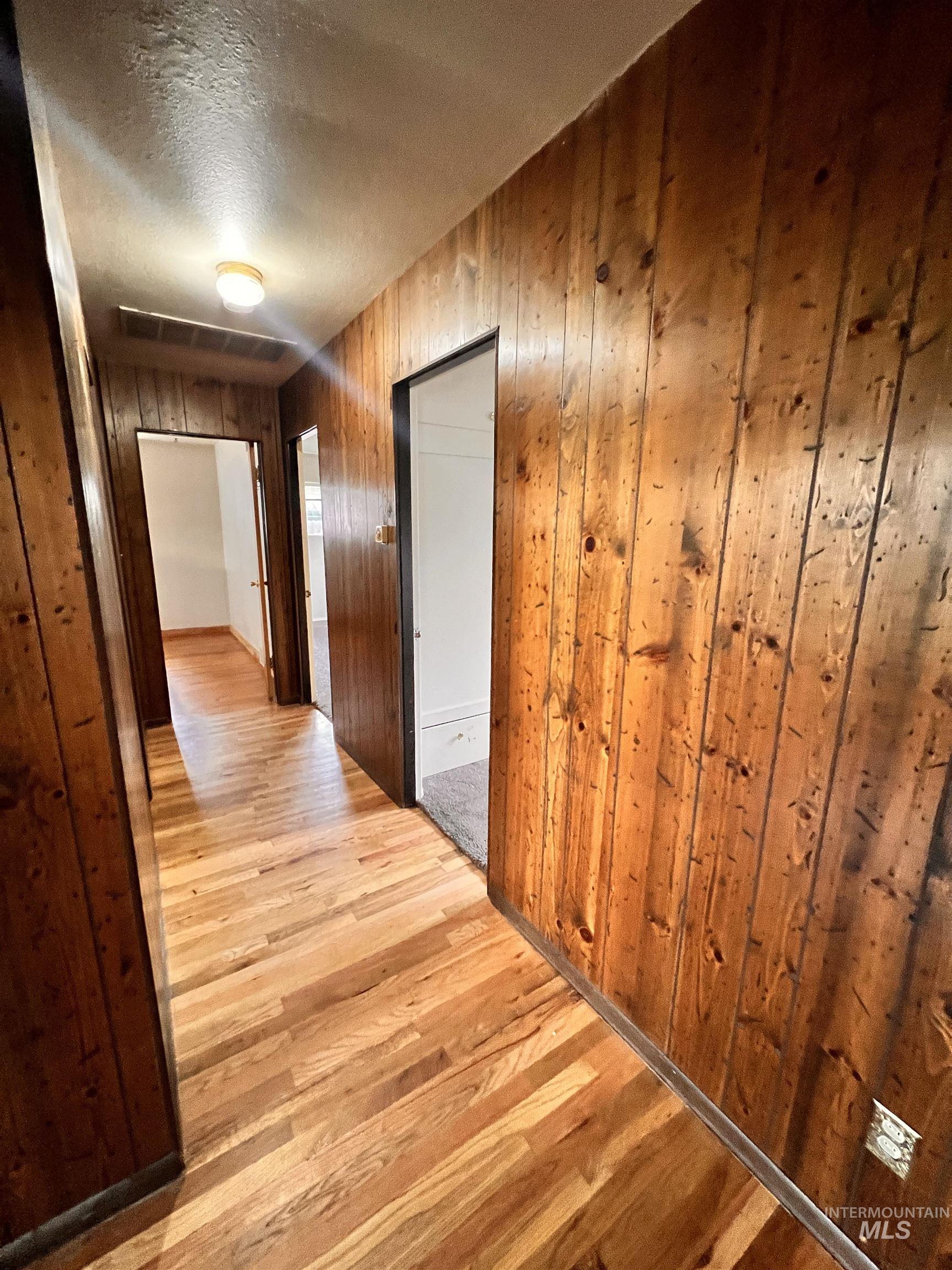 4514 W. Camas St., Boise, Idaho 83705, 3 Bedrooms, 2 Bathrooms, Residential For Sale, Price $475,000, 98967439