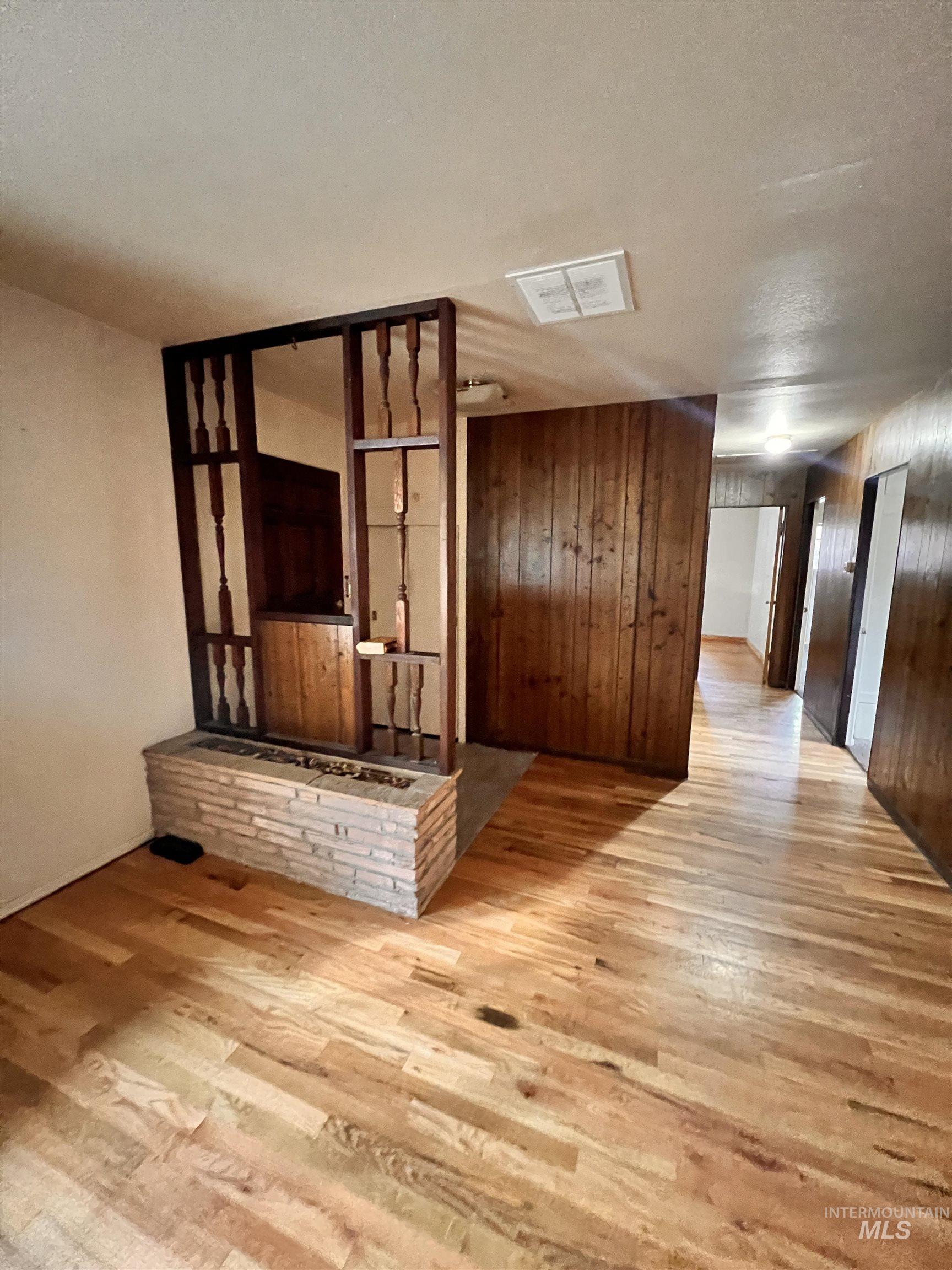 4514 W. Camas St., Boise, Idaho 83705, 3 Bedrooms, 2 Bathrooms, Residential For Sale, Price $475,000, 98967439