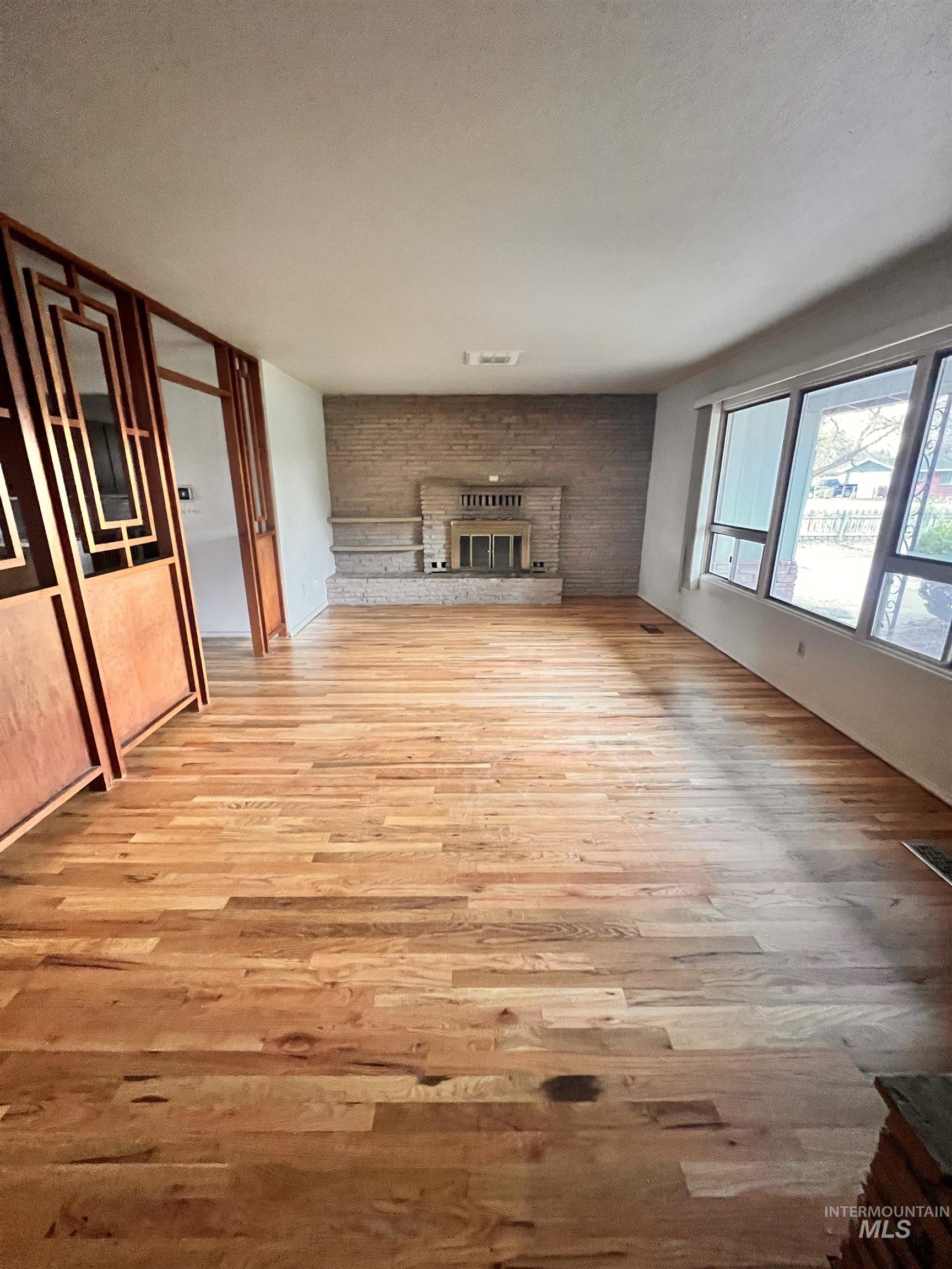 4514 W. Camas St., Boise, Idaho 83705, 3 Bedrooms, 2 Bathrooms, Residential For Sale, Price $475,000, 98967439