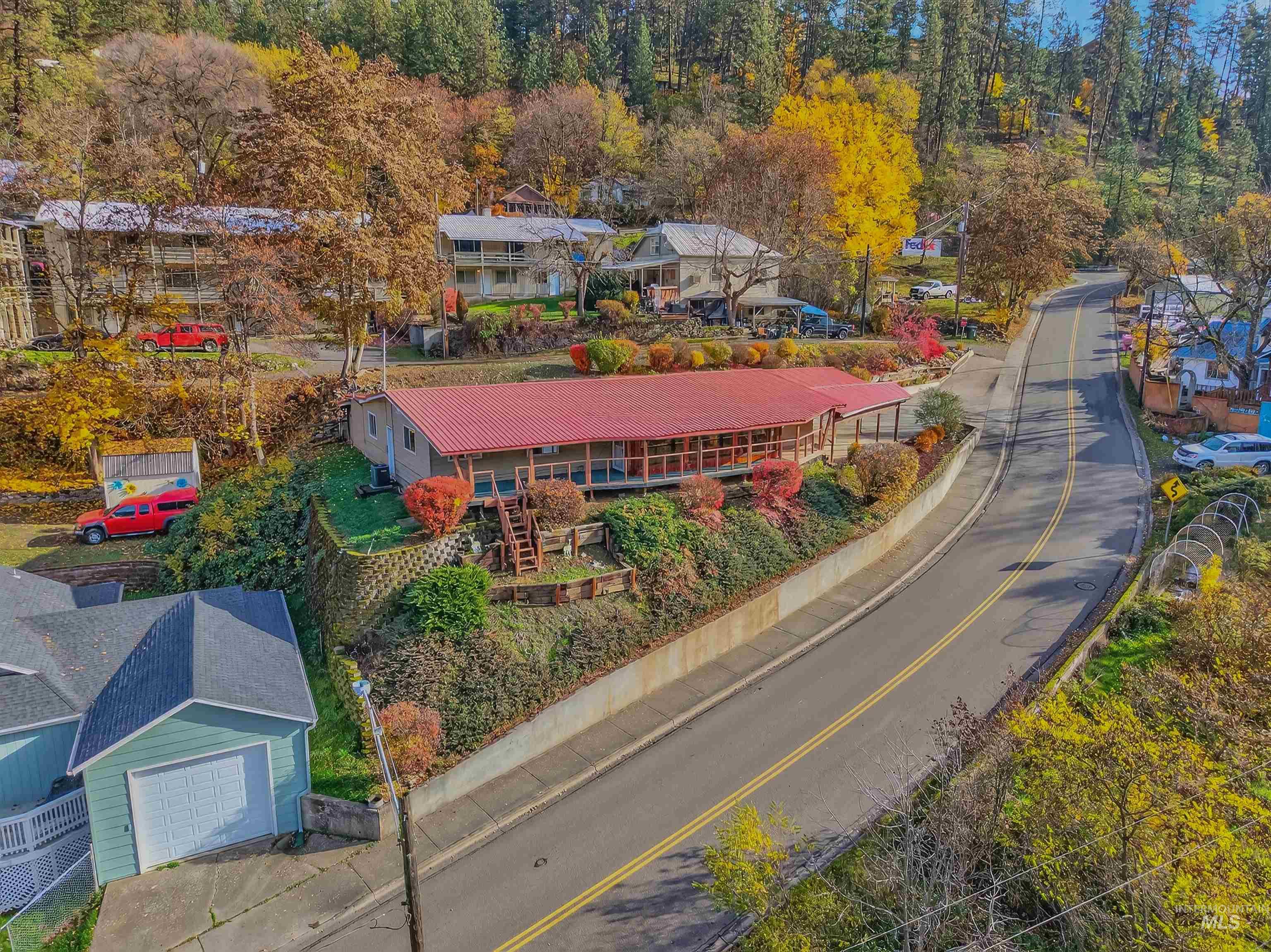 824 Main Street, Orofino, Idaho 83544, 3 Bedrooms, 2 Bathrooms, Residential For Sale, Price $259,000, 98967447