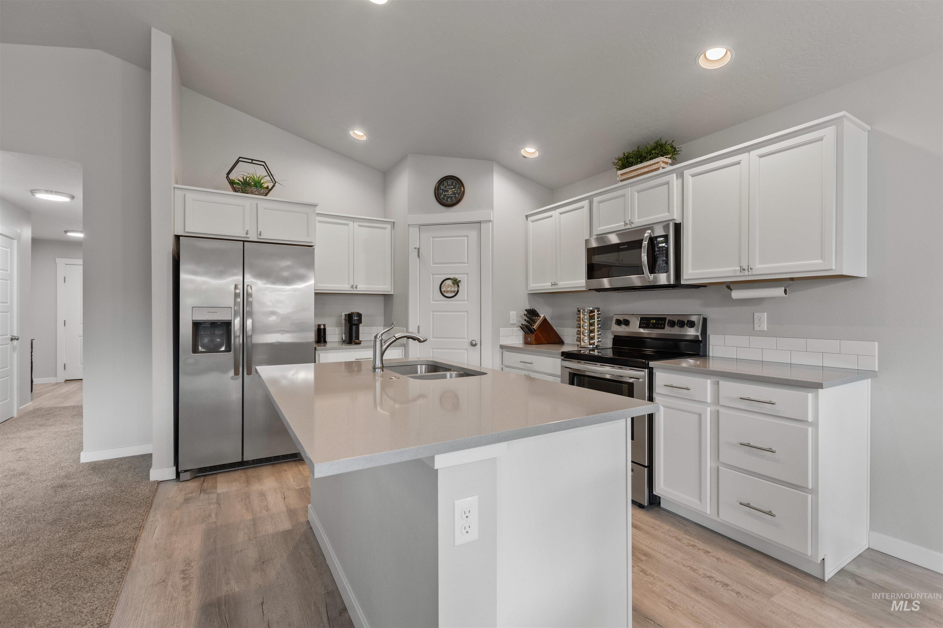 12667 W Fig Ct, Boise, Idaho 83713, 3 Bedrooms, 2 Bathrooms, Residential For Sale, Price $456,900, 98967448