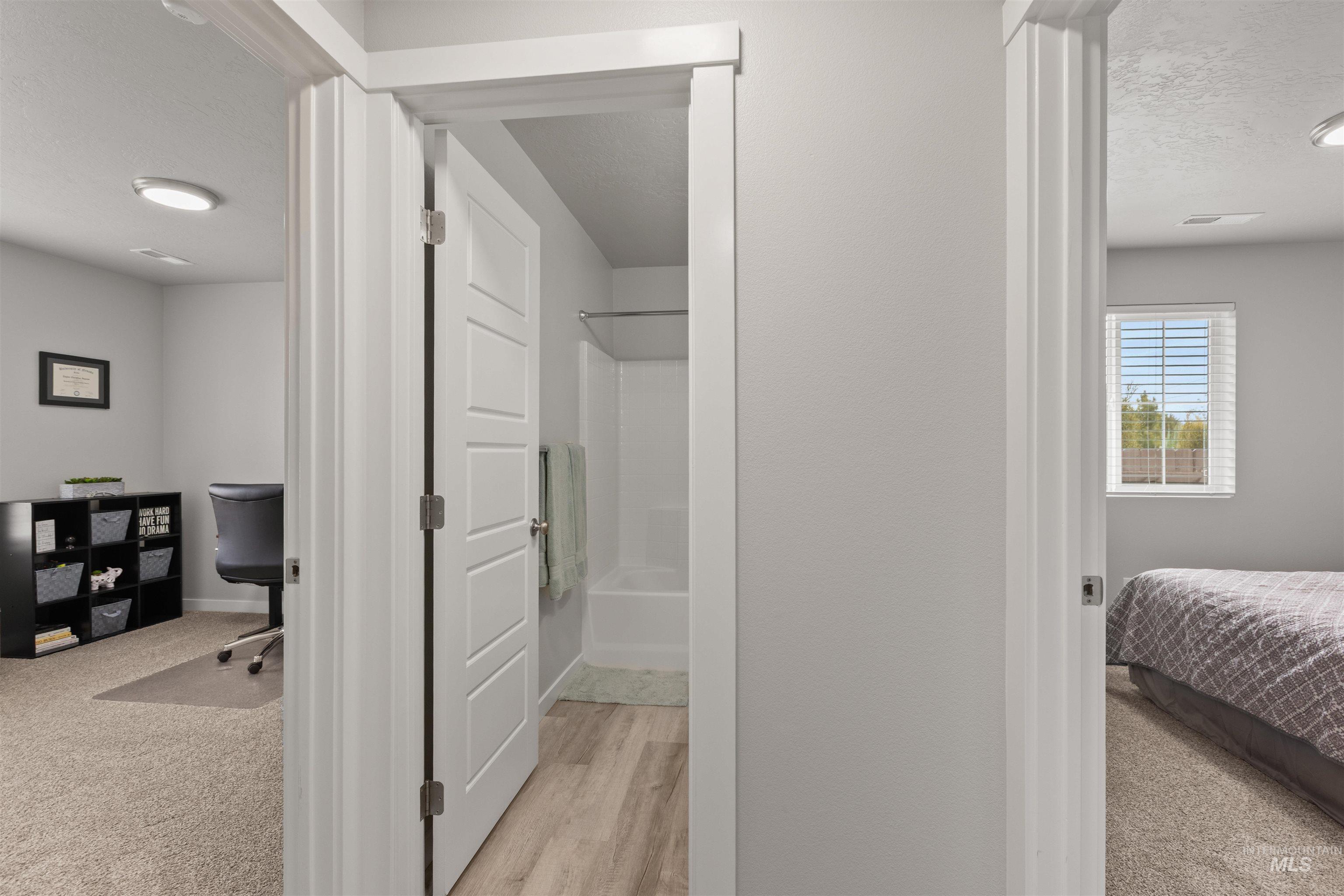 12667 W Fig Ct, Boise, Idaho 83713, 3 Bedrooms, 2 Bathrooms, Residential For Sale, Price $456,900, 98967448