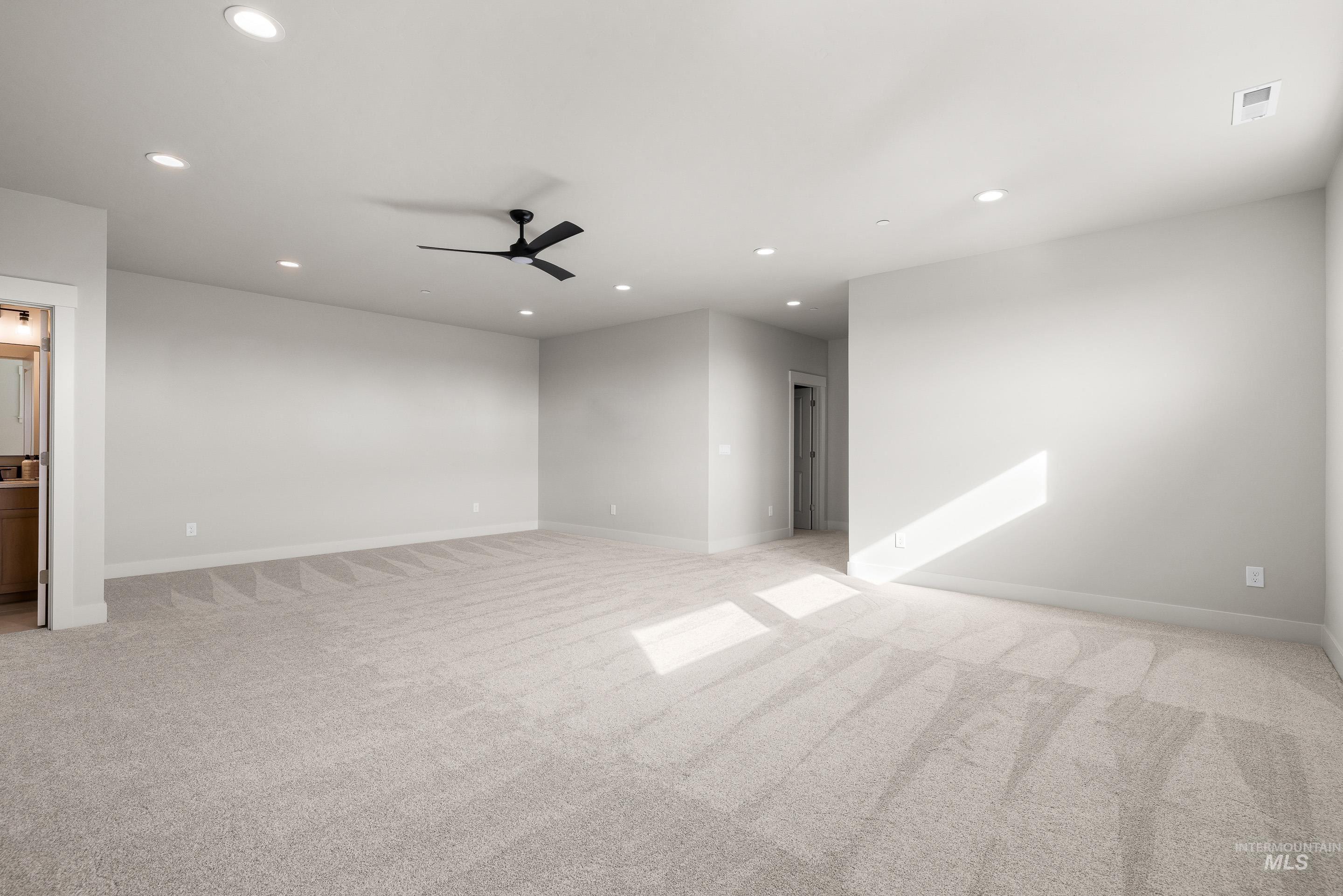 7071 Loggers Loop Rd, Star, Idaho 83669, 5 Bedrooms, 3.5 Bathrooms, Residential For Sale, Price $1,199,000, 98967451