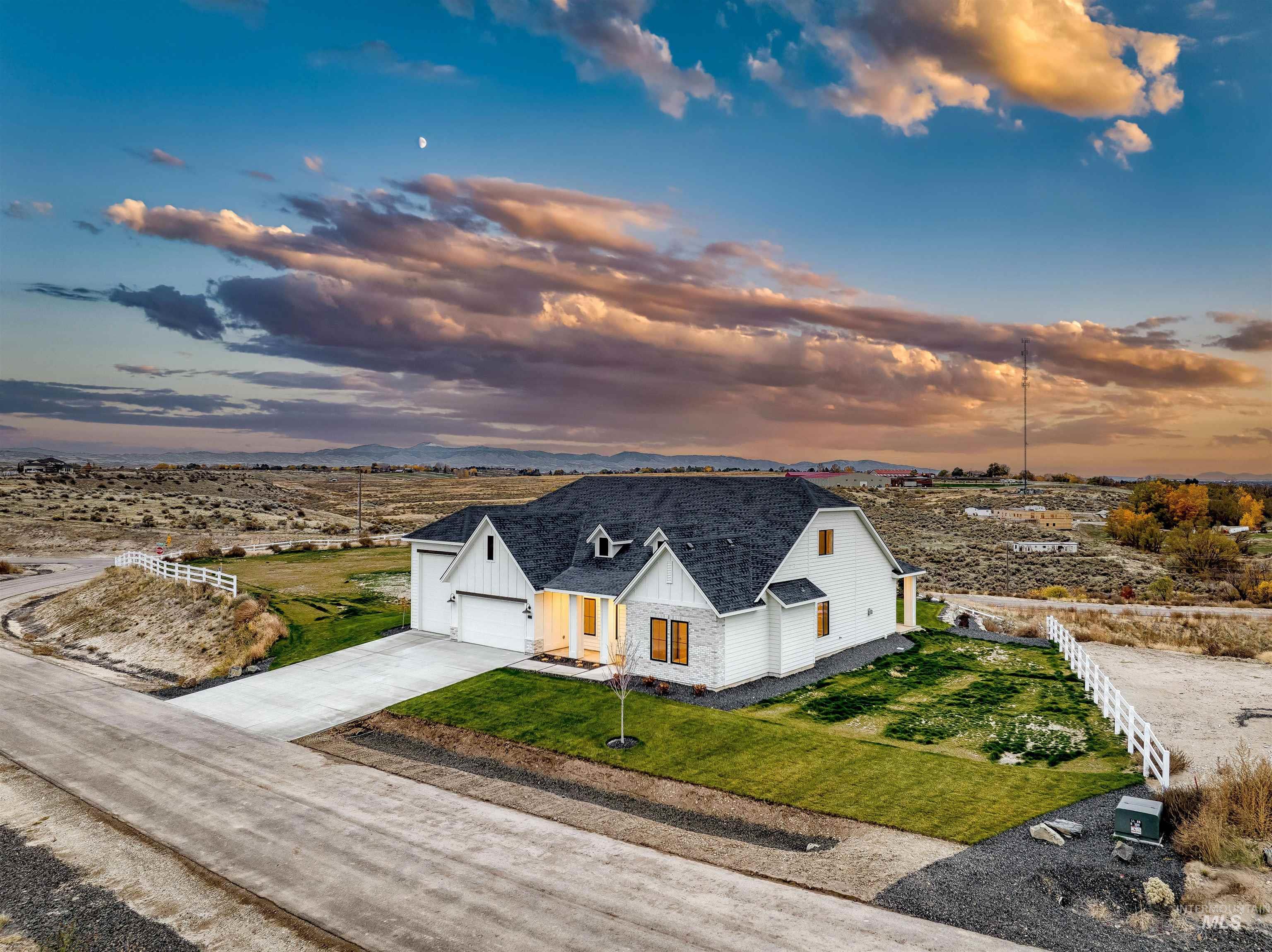 7071 Loggers Loop Rd, Star, Idaho 83669, 5 Bedrooms, 3.5 Bathrooms, Residential For Sale, Price $1,199,000, 98967451