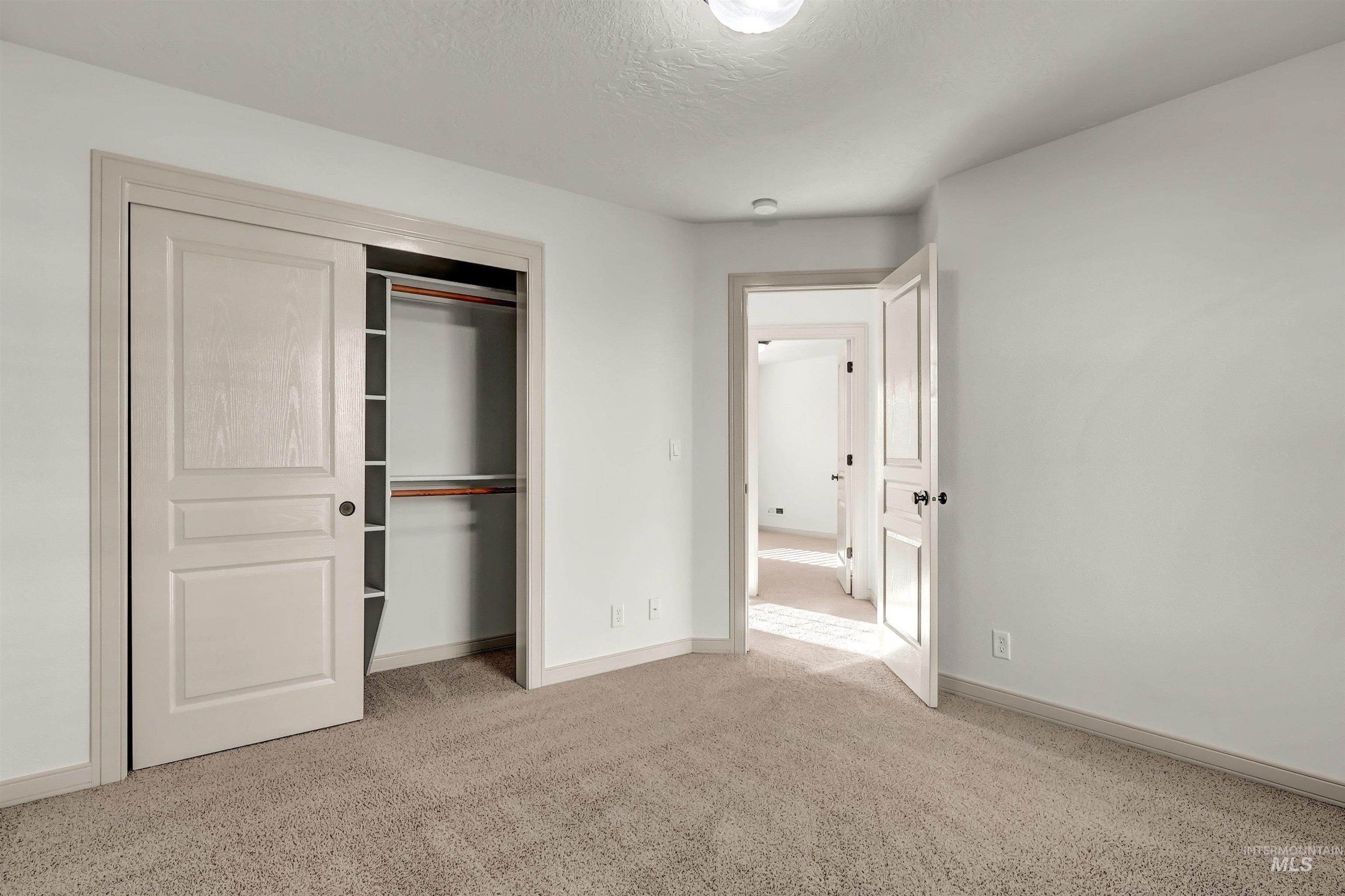 12733 N 10th Avenue, Boise, Idaho 83714-9333, 4 Bedrooms, 2.5 Bathrooms, Residential For Sale, Price $659,900, 98967454