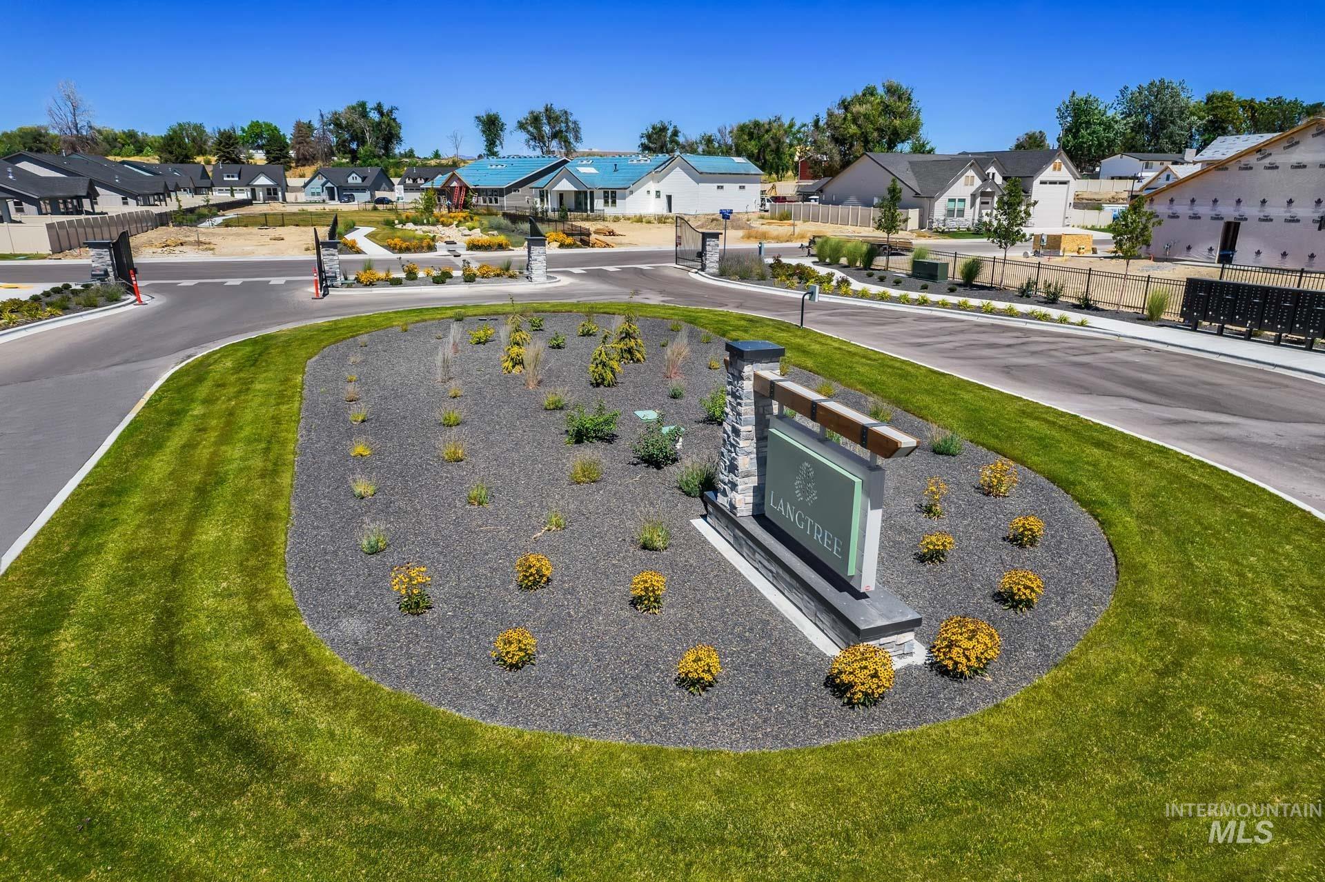 1710 N Green Pine Ln, Star, Idaho 83669, 4 Bedrooms, 2.5 Bathrooms, Residential For Sale, Price $599,900, 98967464