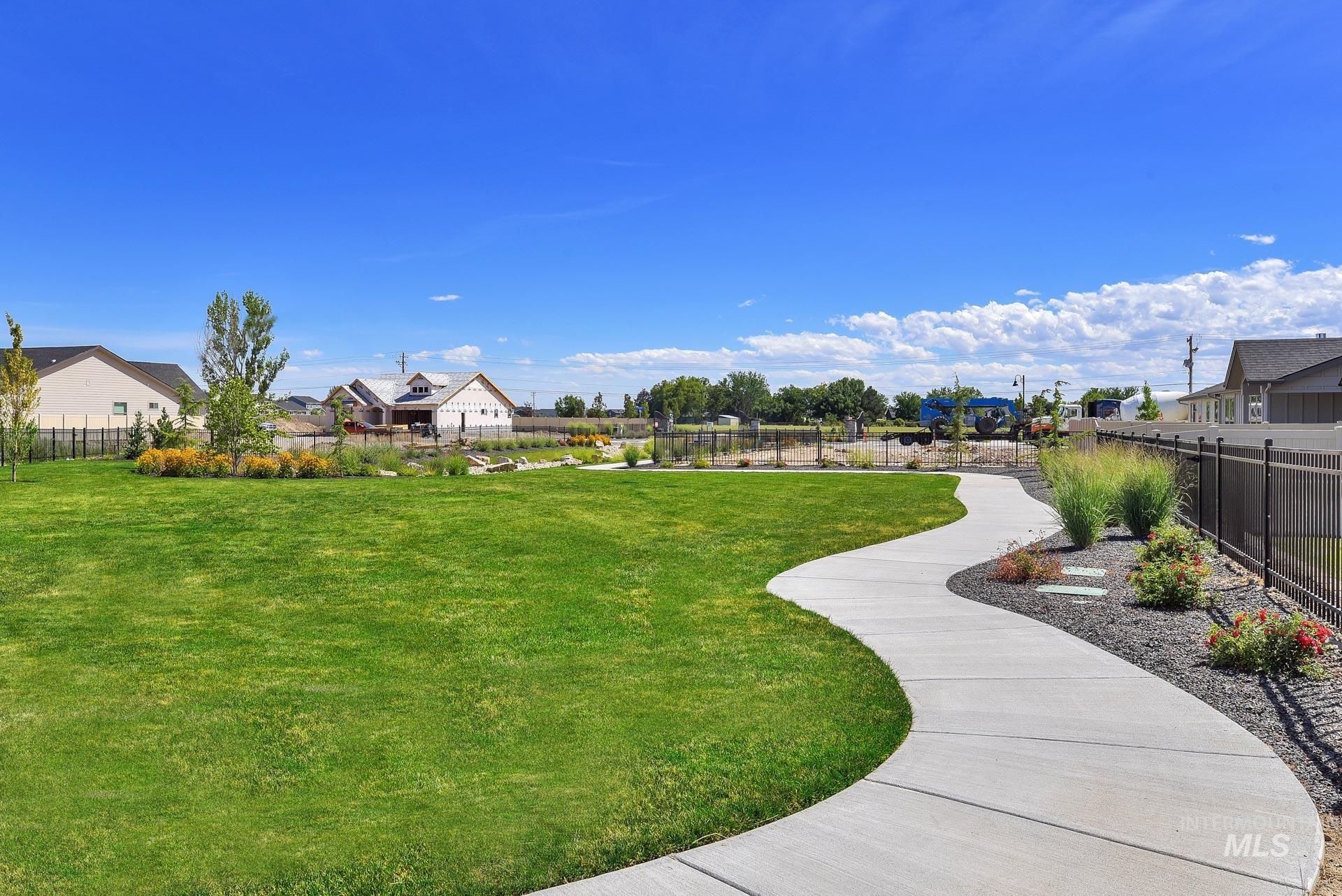 1710 N Green Pine Ln, Star, Idaho 83669, 4 Bedrooms, 2.5 Bathrooms, Residential For Sale, Price $599,900, 98967464