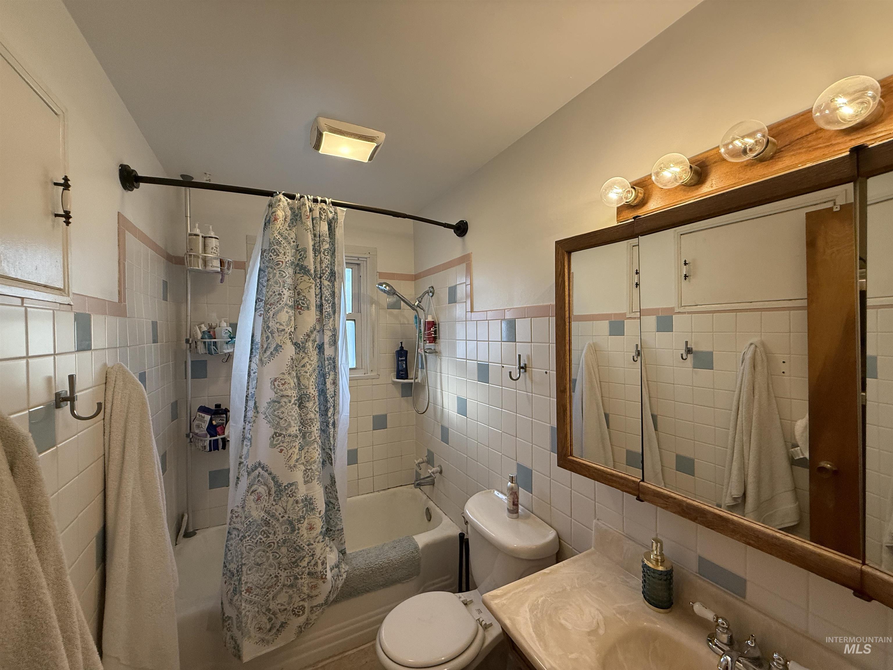 1434 Spruce Ave, Twin Falls, Idaho 83301, 4 Bedrooms, 2 Bathrooms, Residential For Sale, Price $324,900, 98967546