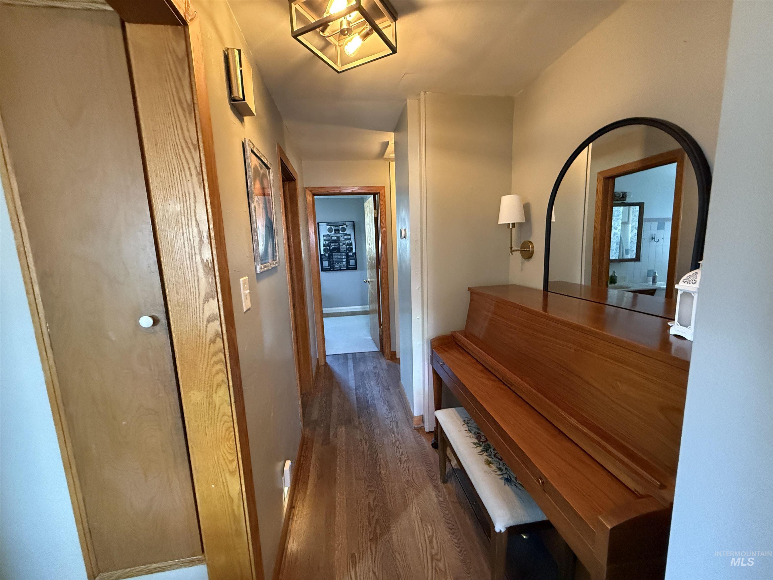 1434 Spruce Ave, Twin Falls, Idaho 83301, 4 Bedrooms, 2 Bathrooms, Residential For Sale, Price $324,900, 98967546