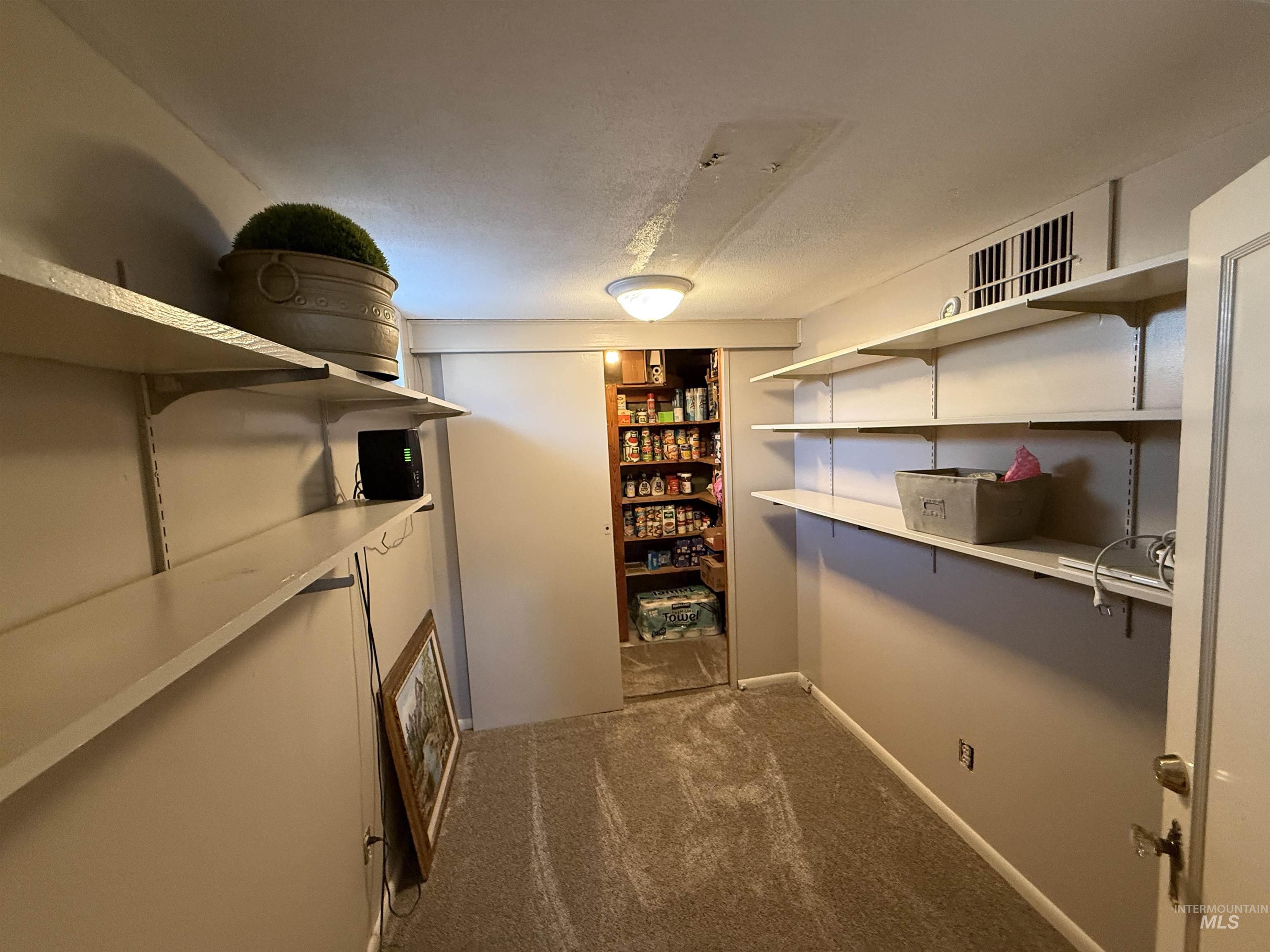 1434 Spruce Ave, Twin Falls, Idaho 83301, 4 Bedrooms, 2 Bathrooms, Residential For Sale, Price $324,900, 98967546