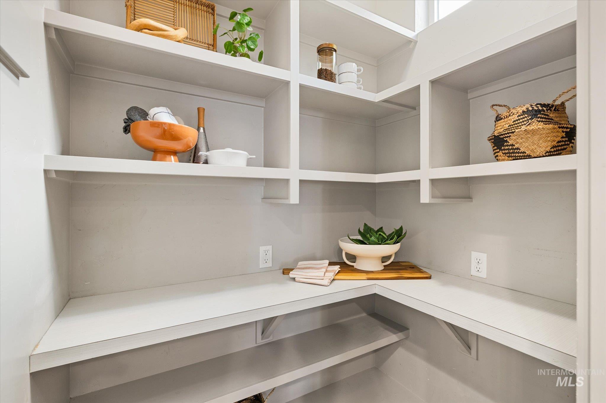 3749 S Mill Site Lane, Boise, Idaho 83716, 3 Bedrooms, 2.5 Bathrooms, Residential For Sale, Price $819,000, 98967573