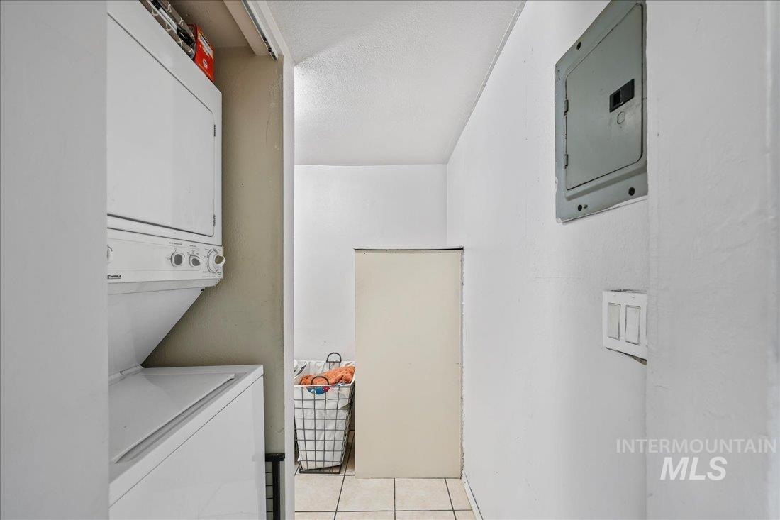 516 N 13Th Ave, Caldwell, Idaho 83605, 1 Bedroom, 1 Bathroom, Residential For Sale, Price $239,900, 98967576