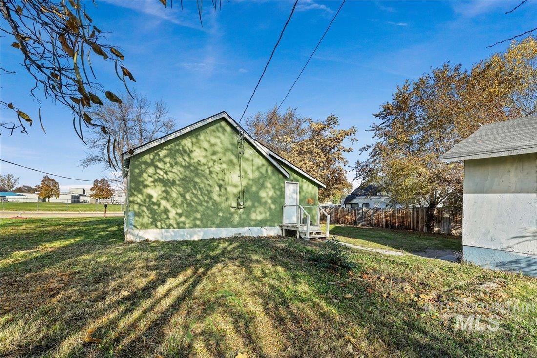 516 N 13Th Ave, Caldwell, Idaho 83605, 1 Bedroom, 1 Bathroom, Residential For Sale, Price $239,900, 98967576