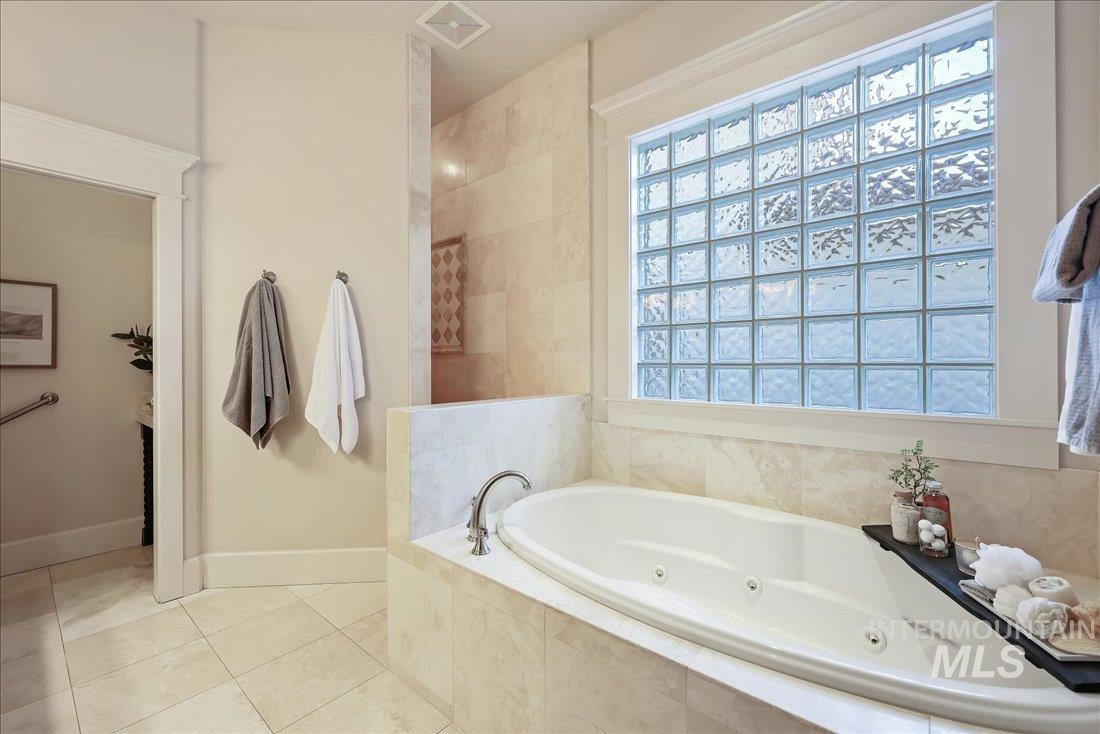 3115 S Abigail Way, Boise, Idaho 83706, 3 Bedrooms, 2.5 Bathrooms, Residential For Sale, Price $1,039,000, 98967579