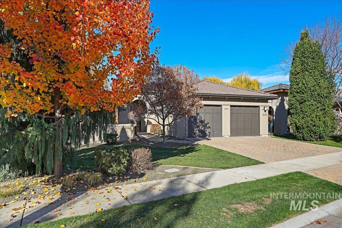 3115 S Abigail Way, Boise, Idaho 83706, 3 Bedrooms, 2.5 Bathrooms, Residential For Sale, Price $1,039,000, 98967579