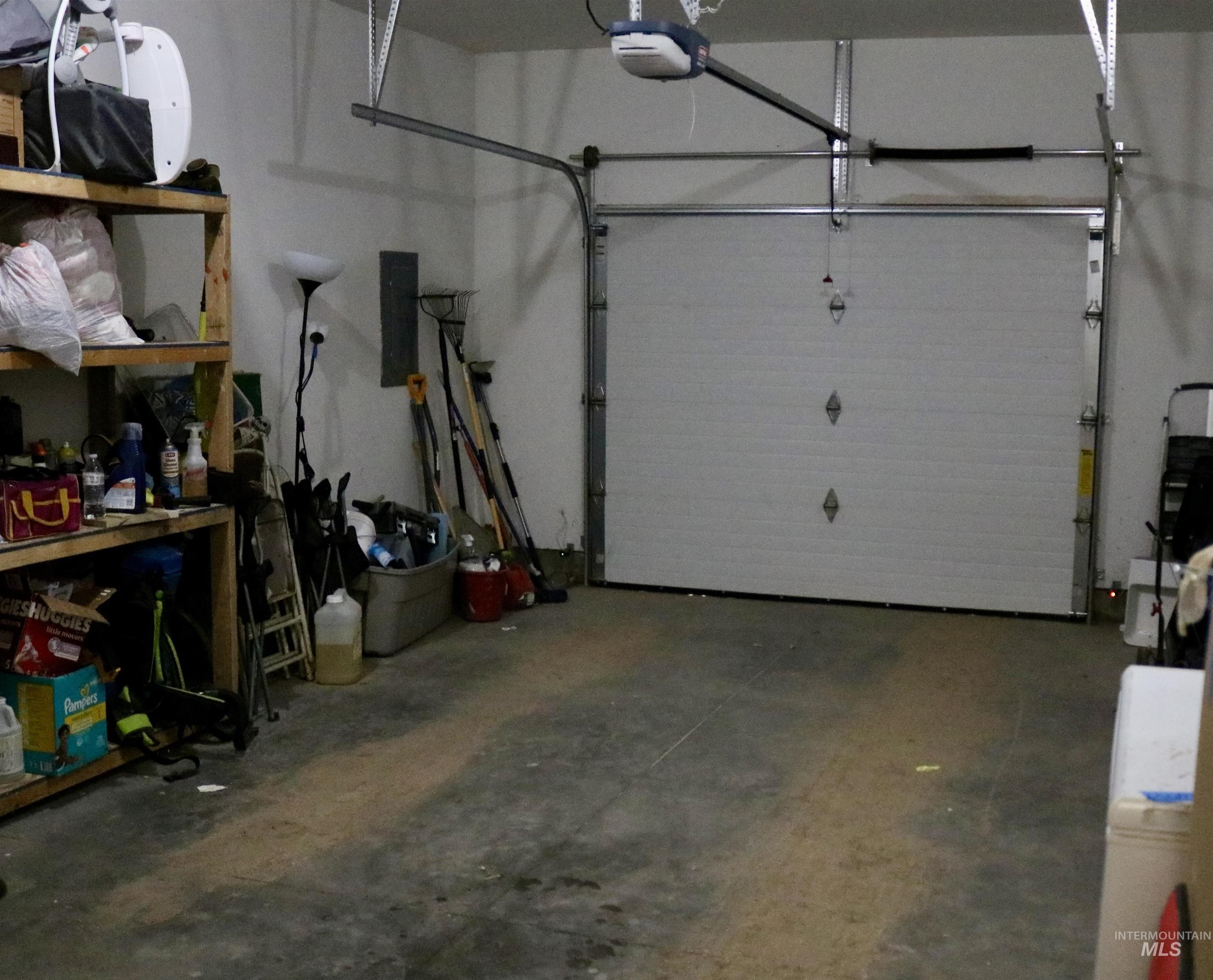 286 / 288 Ave A, Wendell, Idaho 83355, 2 Bedrooms, 1.5 Bathrooms, Residential Income For Sale, Price $409,900, 98967590