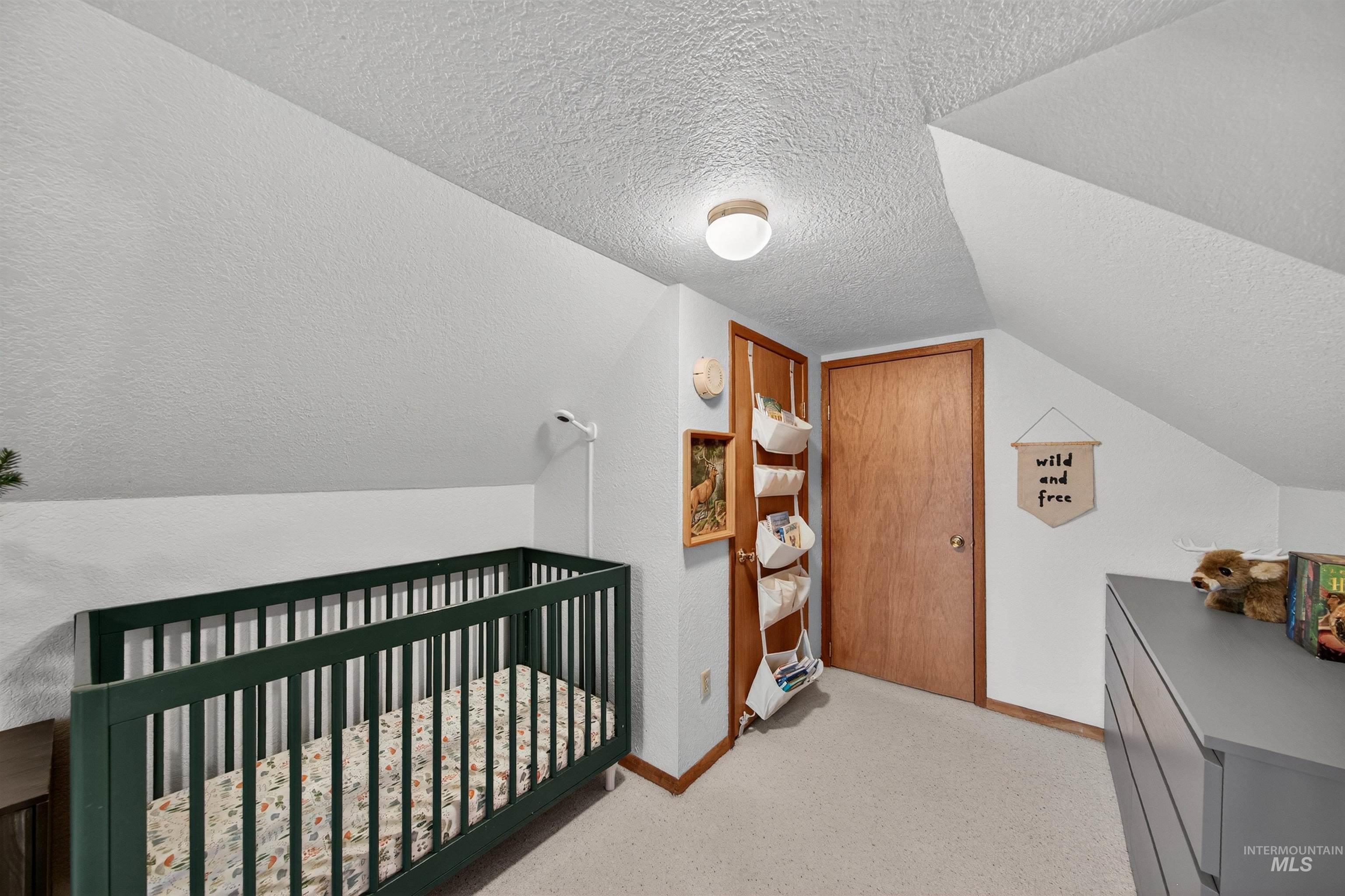 424 W Sherman Street, Boise, Idaho 83702-3729, 2 Bedrooms, 1.5 Bathrooms, Residential For Sale, Price $615,000, 98967605