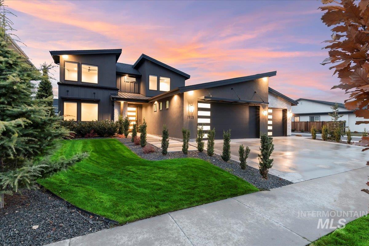 7929 W Deerfawn Ln, Eagle, Idaho 83616, 4 Bedrooms, 3 Bathrooms, Residential For Sale, Price $1,095,000, 98967615