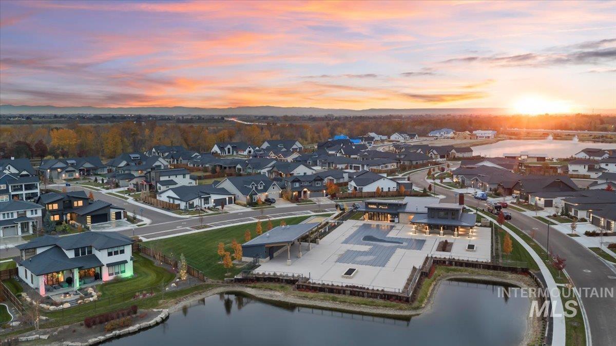 7929 W Deerfawn Ln, Eagle, Idaho 83616, 4 Bedrooms, 3 Bathrooms, Residential For Sale, Price $1,095,000, 98967615