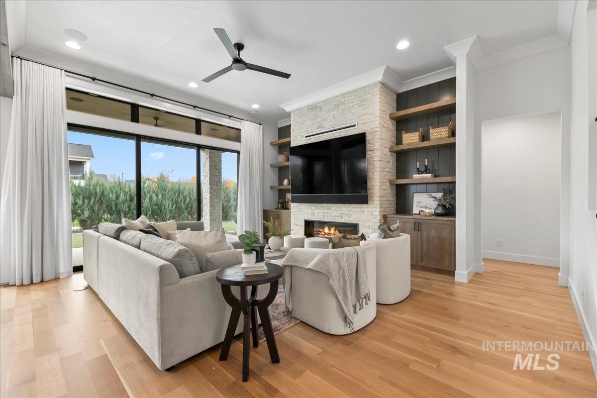 7929 W Deerfawn Ln, Eagle, Idaho 83616, 4 Bedrooms, 3 Bathrooms, Residential For Sale, Price $1,095,000, 98967615