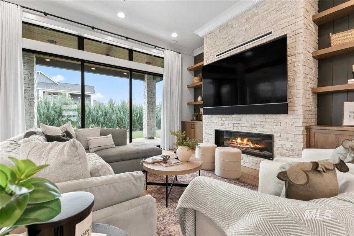 7929 W Deerfawn Ln, Eagle, Idaho 83616, 4 Bedrooms, 3 Bathrooms, Residential For Sale, Price $1,095,000, 98967615