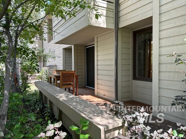 4139 Bluff Condo Drive, Sun Valley, Idaho 83353, 1 Bedroom, 1 Bathroom, Residential For Sale, Price $599,000, 98967616